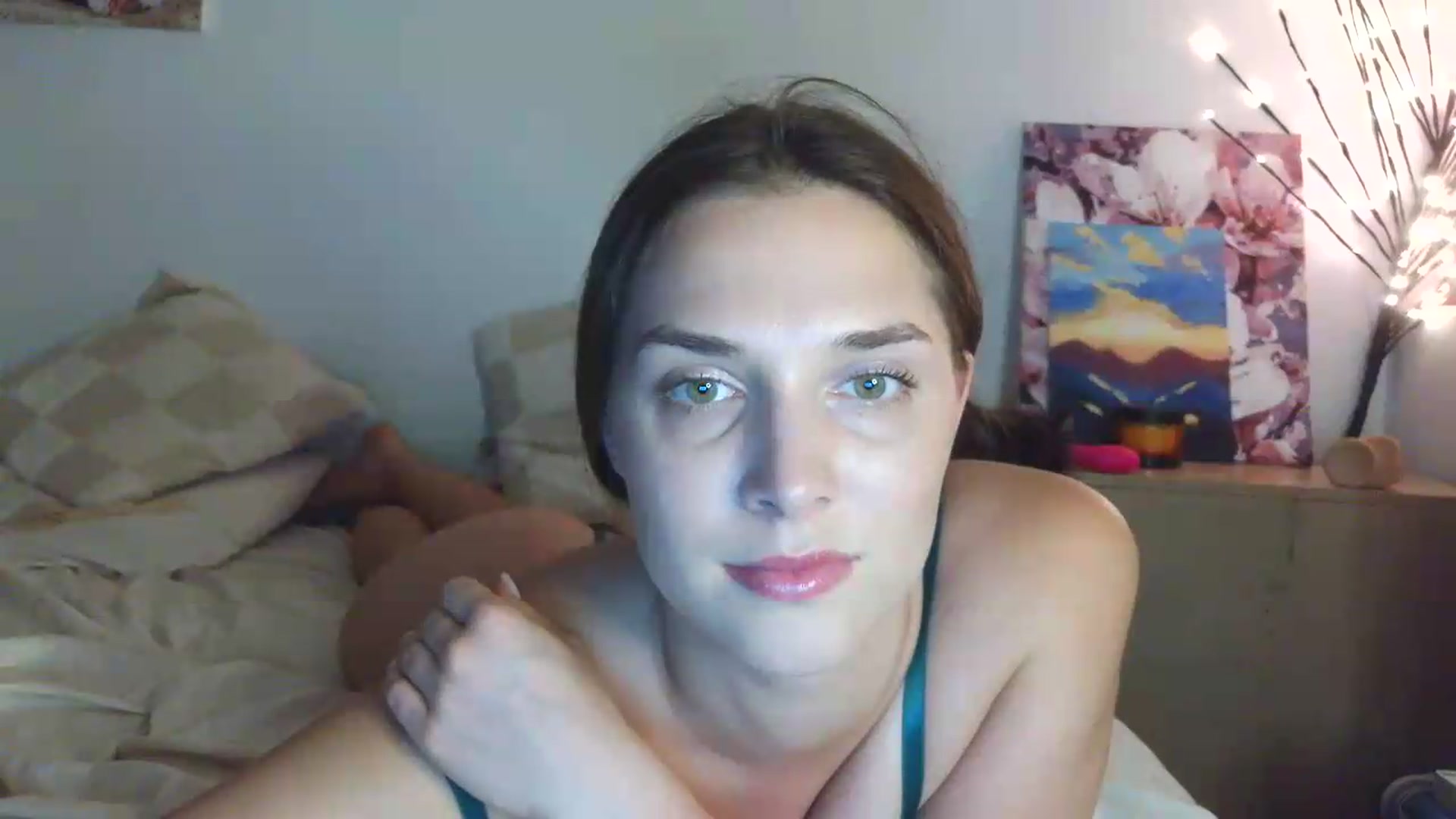 Gallery image thumbnail from HaleyReed's myfreecams stream on, 06/22/2026, 16:11 image 10 of 20