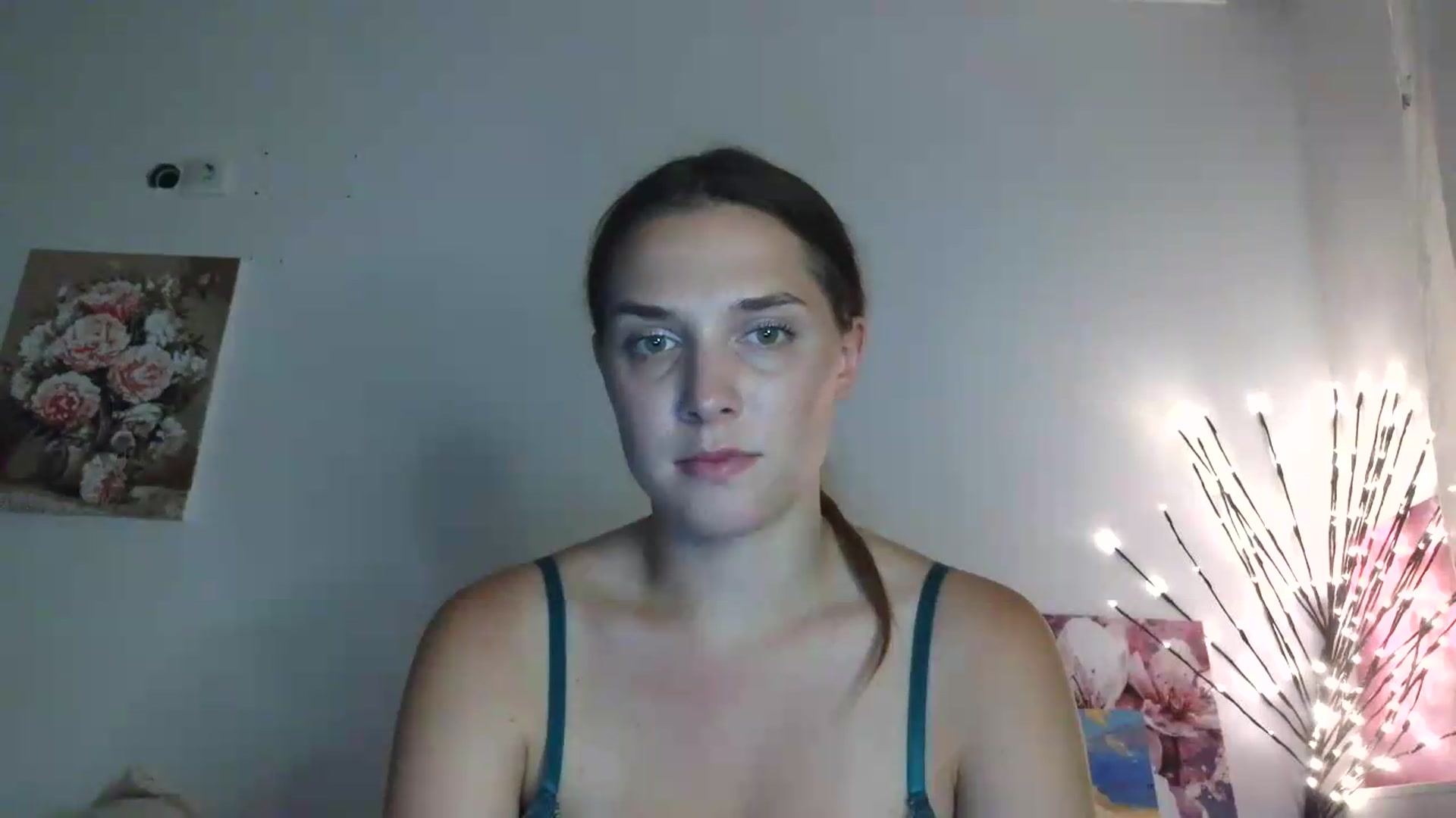 Gallery image thumbnail from HaleyReed's myfreecams stream on, 06/22/2026, 17:16 image 14 of 20