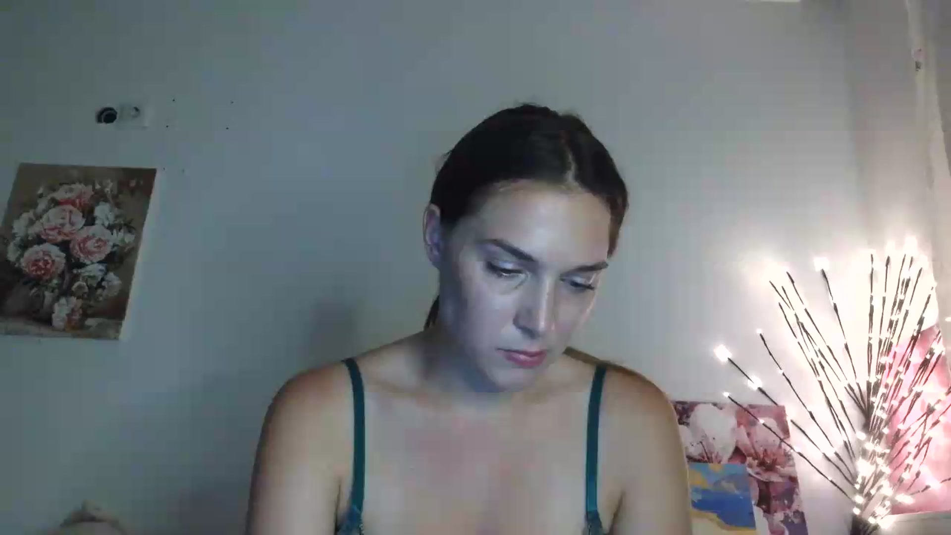 Gallery image thumbnail from HaleyReed's myfreecams stream on, 06/22/2026, 17:16 image 10 of 20