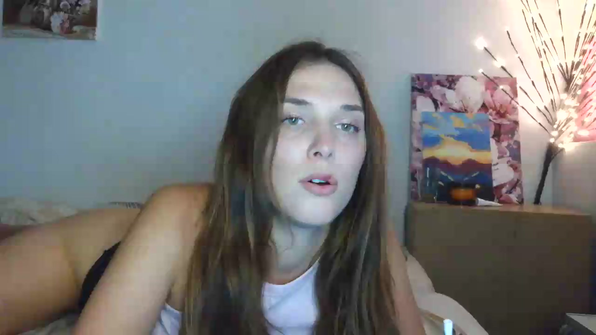 Gallery image thumbnail from HaleyReed's myfreecams stream on, 06/24/2026, 13:59 image 1 of 20