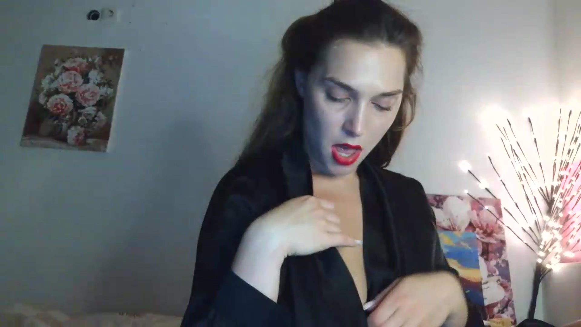 Gallery image thumbnail from HaleyReed's myfreecams stream on, 06/25/2026, 17:16 image 9 of 20