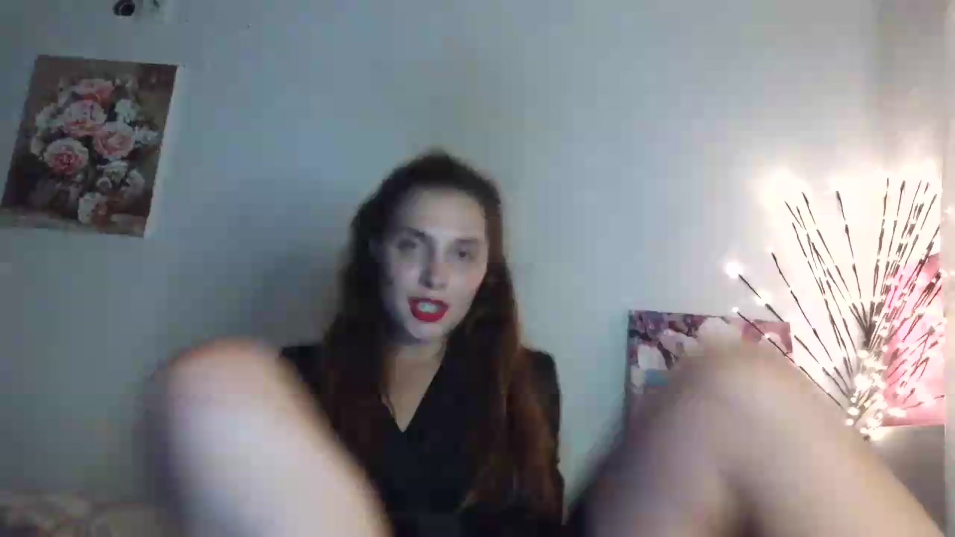 Gallery image thumbnail from HaleyReed's myfreecams stream on, 06/25/2026, 17:16 image 18 of 20