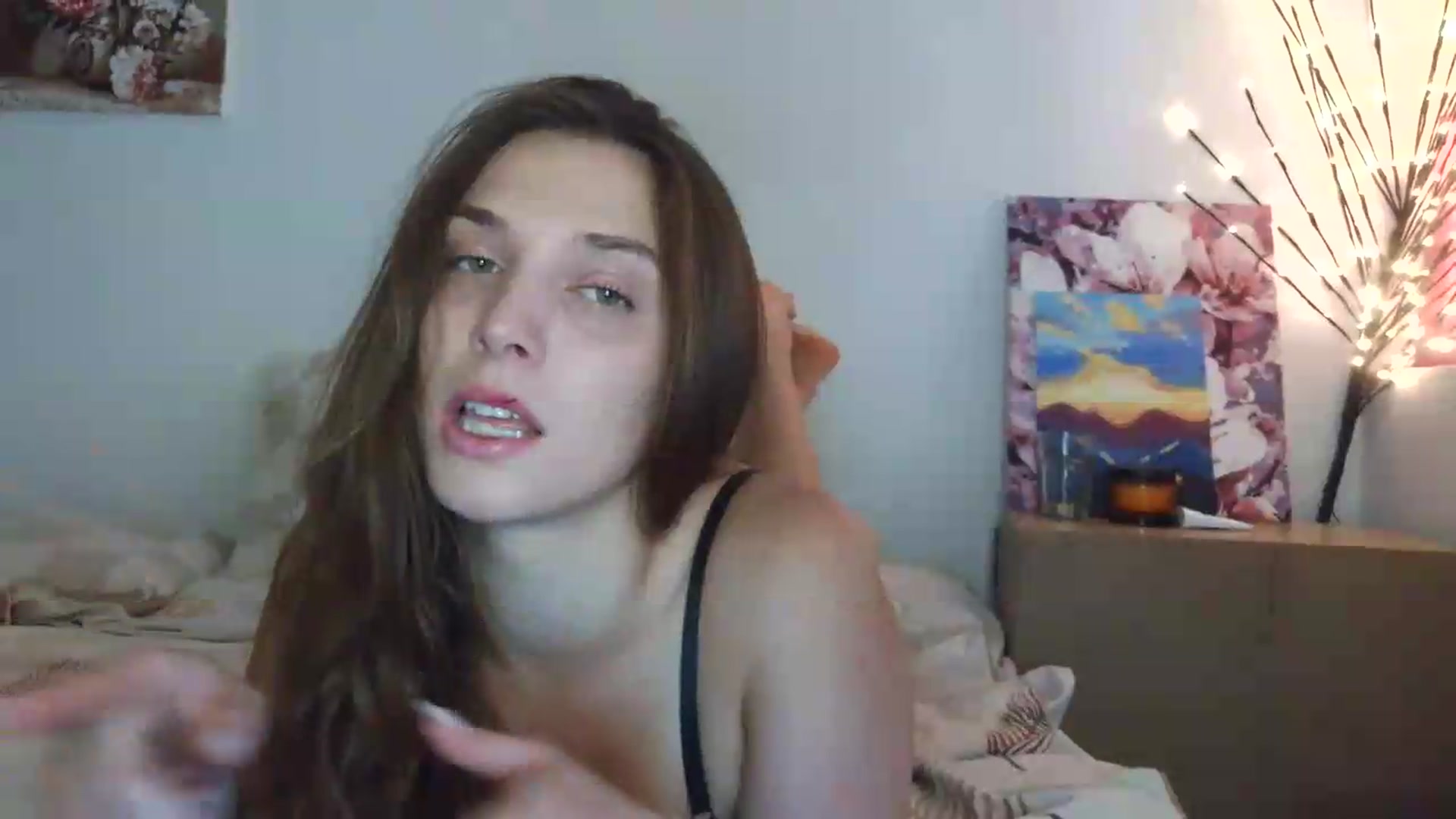 Gallery image thumbnail from HaleyReed's myfreecams stream on, 06/26/2026, 10:37 image 6 of 20