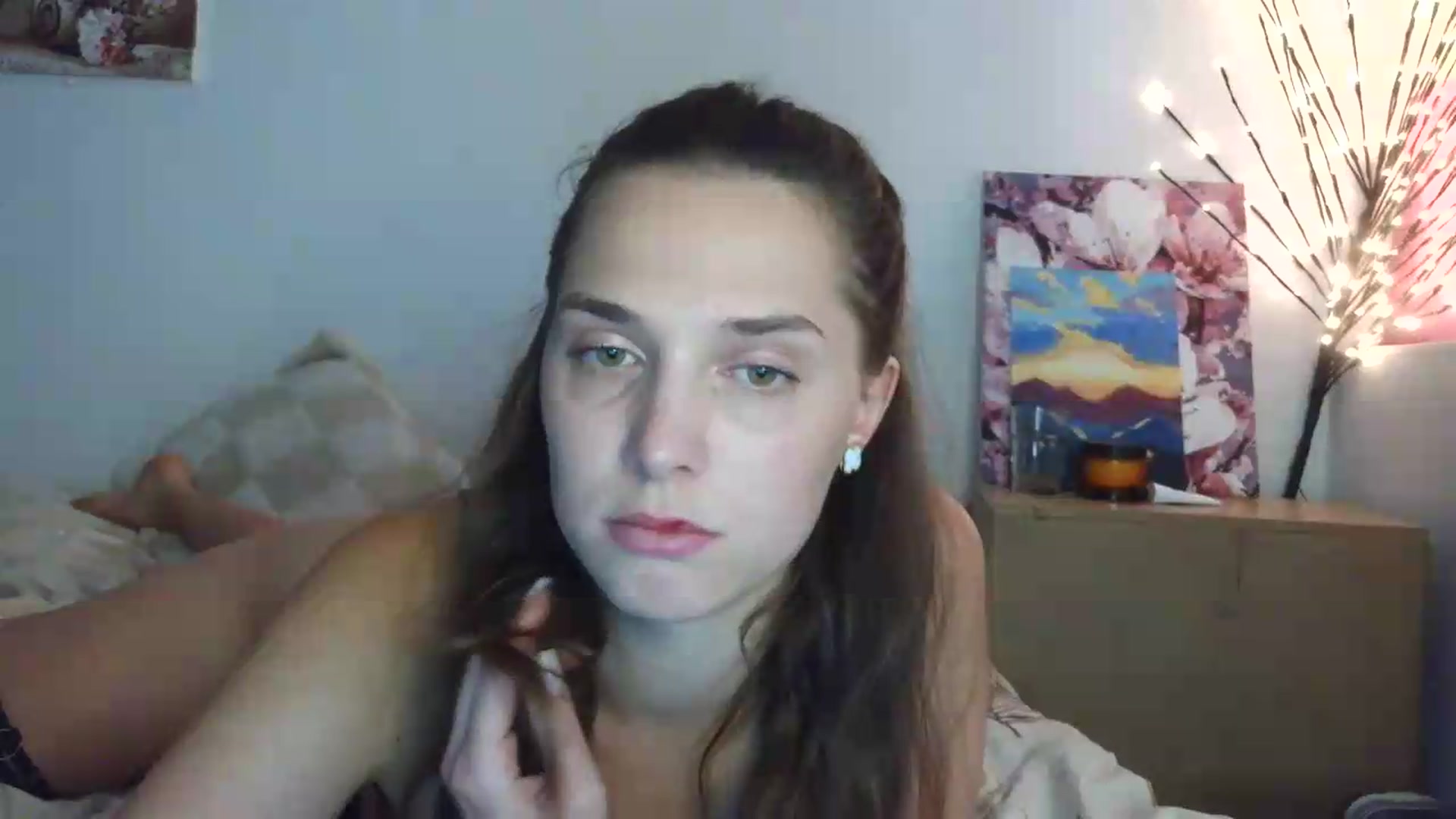 Gallery image thumbnail from HaleyReed's myfreecams stream on, 06/26/2026, 11:39 image 14 of 20
