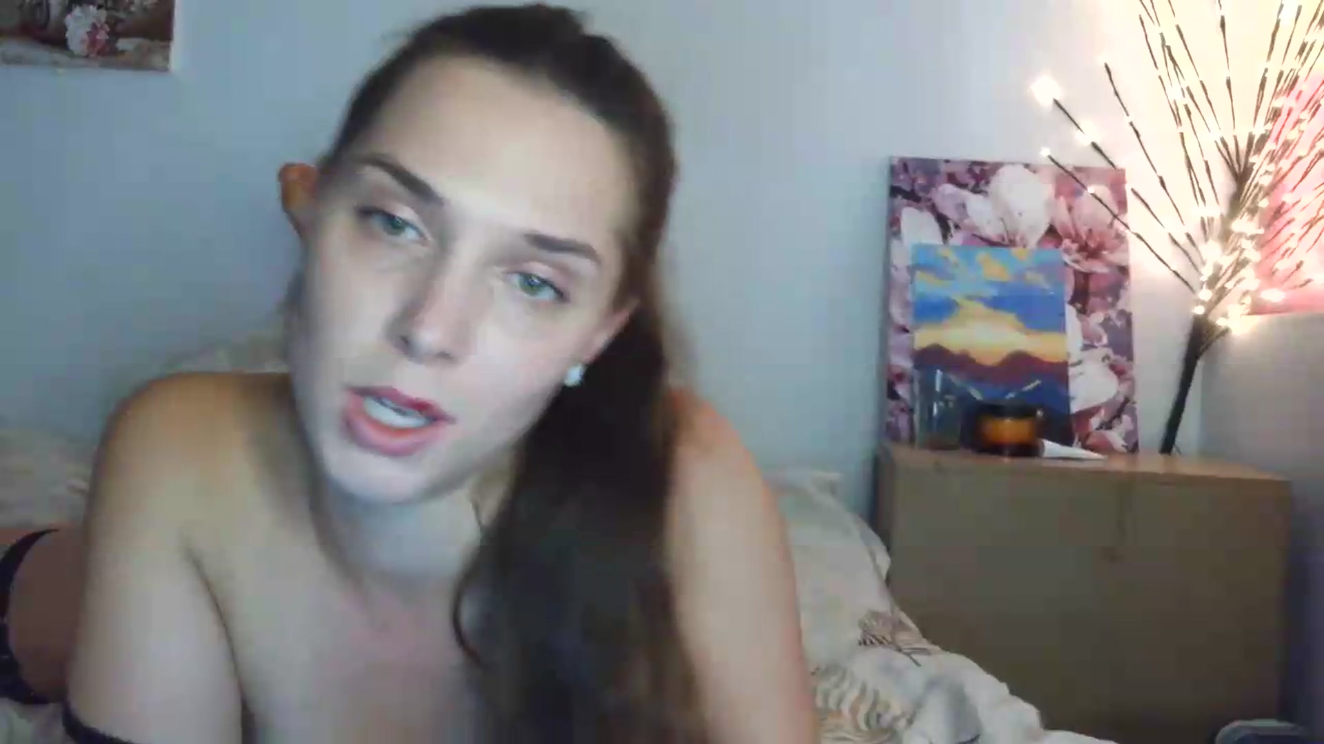 Gallery image thumbnail from HaleyReed's myfreecams stream on, 06/26/2026, 11:39 image 13 of 20