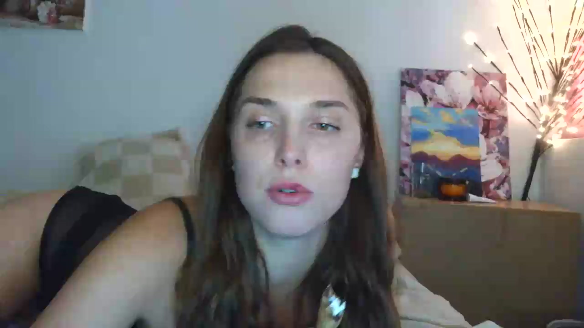 Gallery image thumbnail from HaleyReed's myfreecams stream on, 06/26/2026, 11:39 image 1 of 20