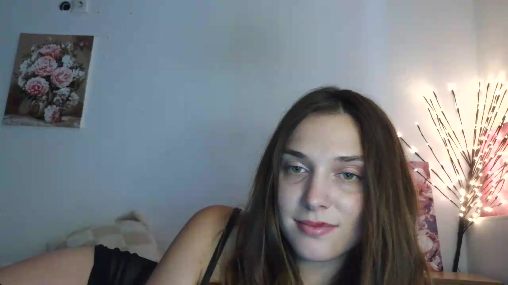 Gallery image thumbnail from HaleyReed's myfreecams stream on, 06/26/2026, 11:39 image 6 of 20