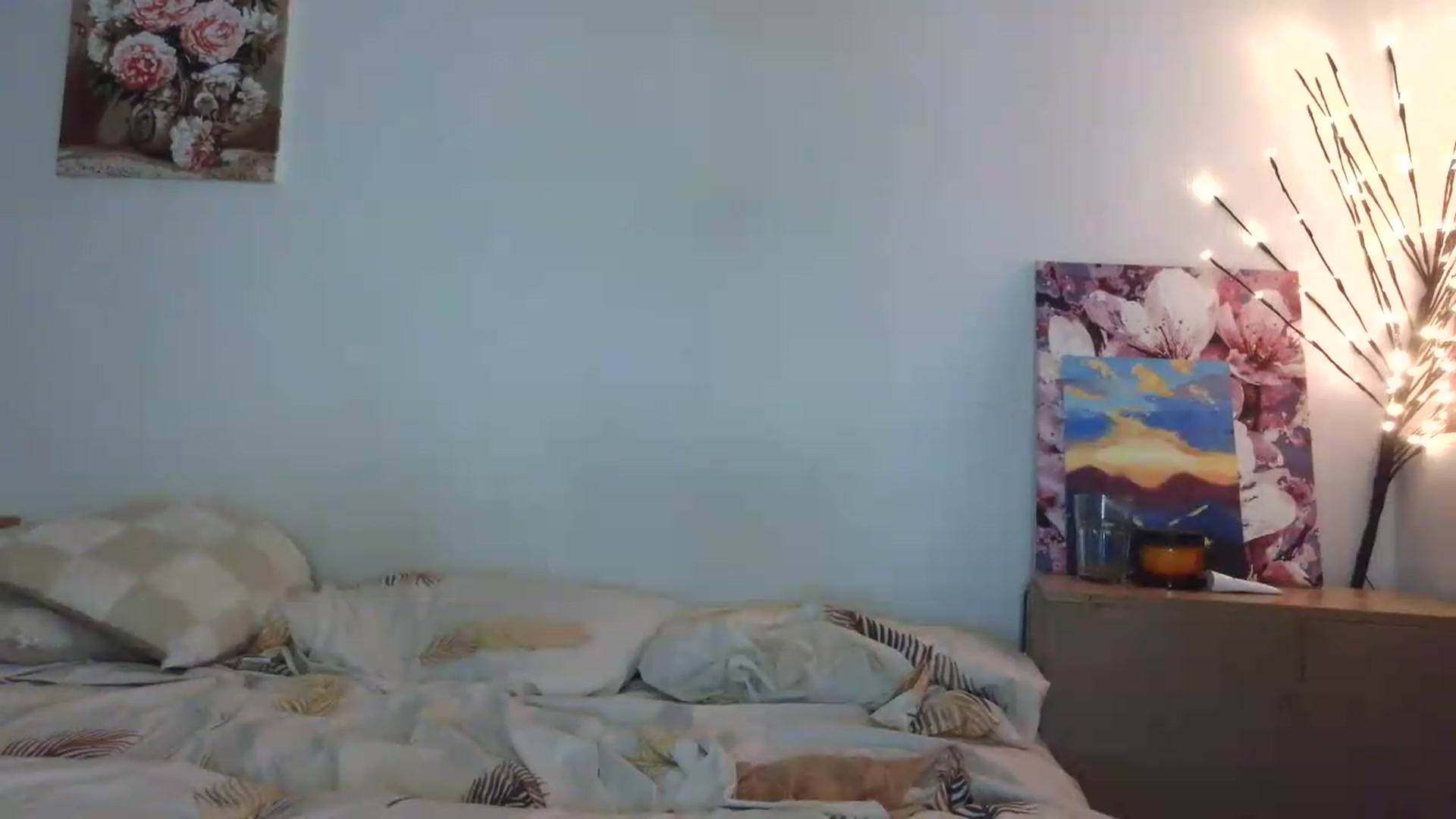 Gallery image thumbnail from HaleyReed's myfreecams stream on, 06/26/2026, 14:39 image 19 of 20