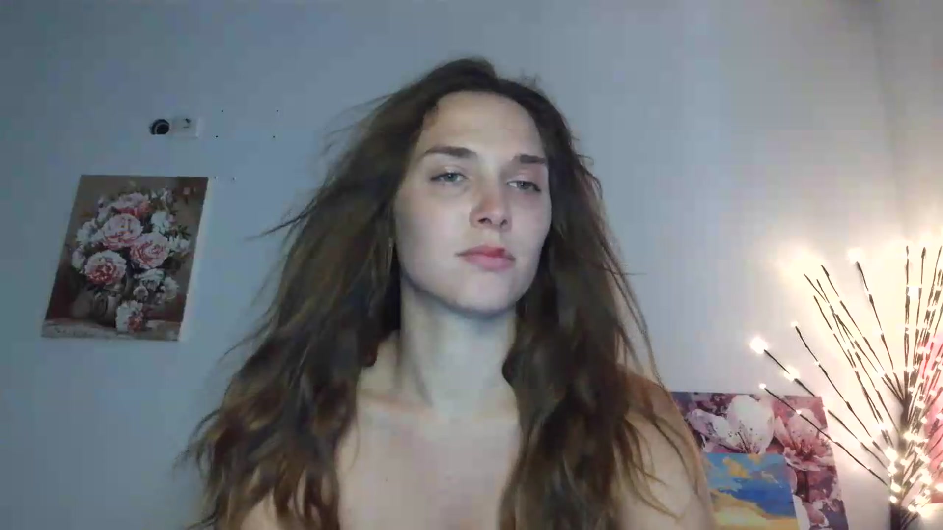 Gallery image thumbnail from HaleyReed's myfreecams stream on, 06/26/2026, 14:39 image 6 of 20