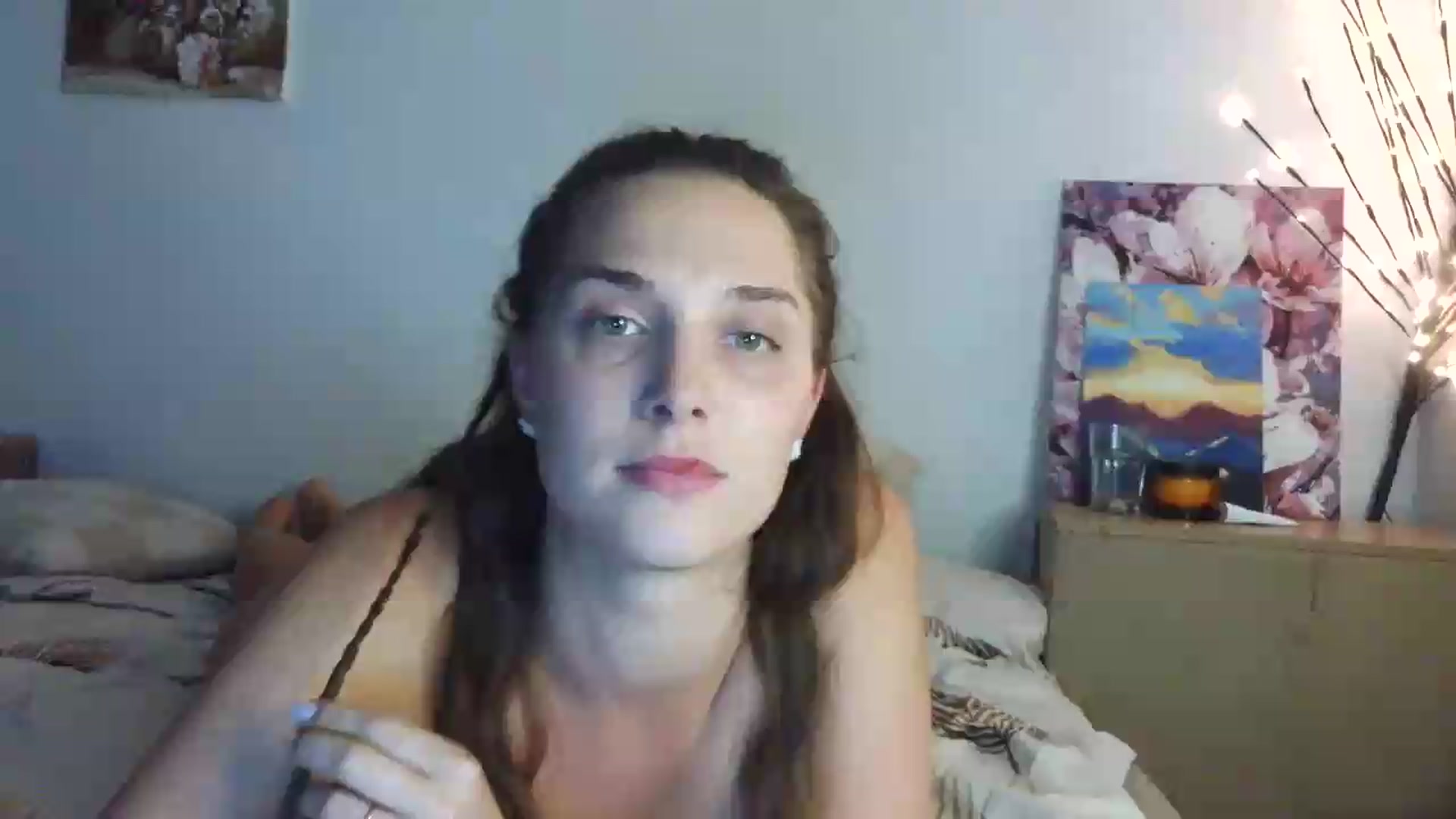 Gallery image thumbnail from HaleyReed's myfreecams stream on, 06/26/2026, 15:16 image 1 of 20