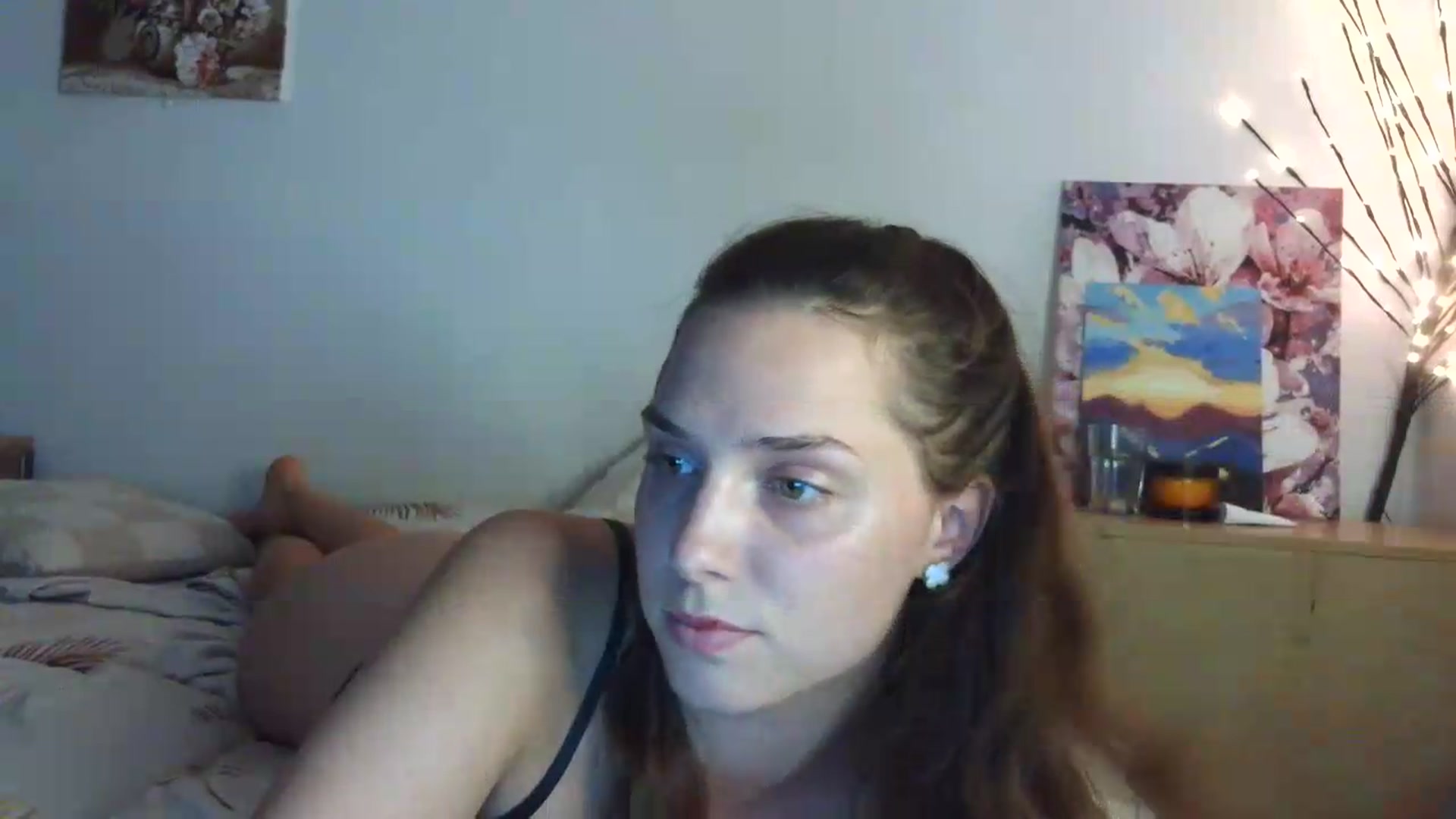 Gallery image thumbnail from HaleyReed's myfreecams stream on, 06/26/2026, 15:16 image 9 of 20