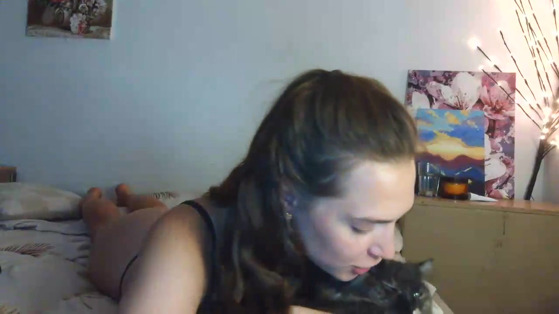 Gallery image thumbnail from HaleyReed's myfreecams stream on, 06/26/2026, 15:16 image 19 of 20