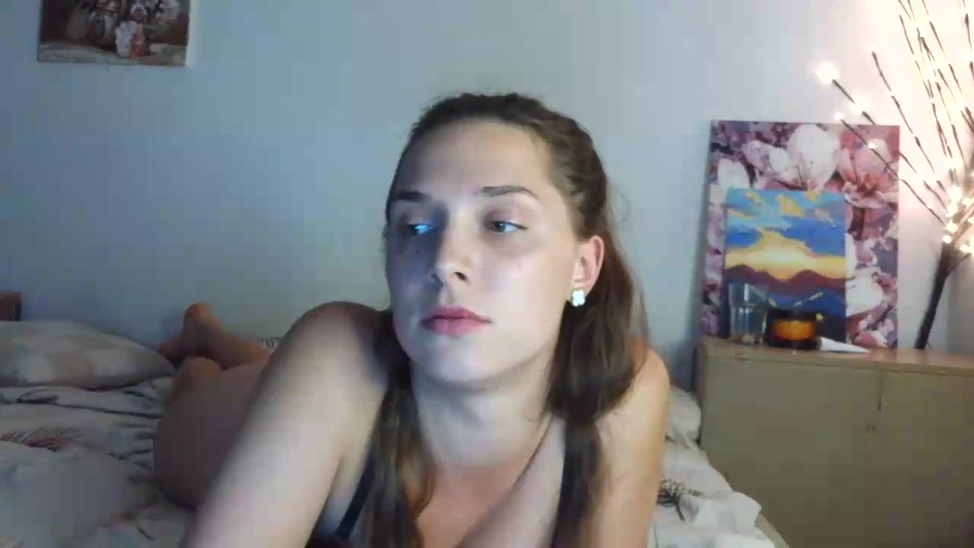 Gallery image thumbnail from HaleyReed's myfreecams stream on, 06/26/2026, 15:16 image 6 of 20