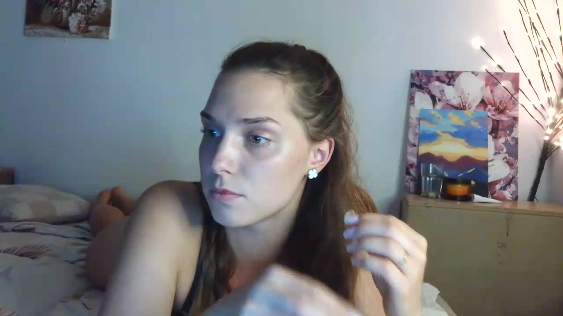 Gallery image thumbnail from HaleyReed's myfreecams stream on, 06/26/2026, 15:16 image 11 of 20