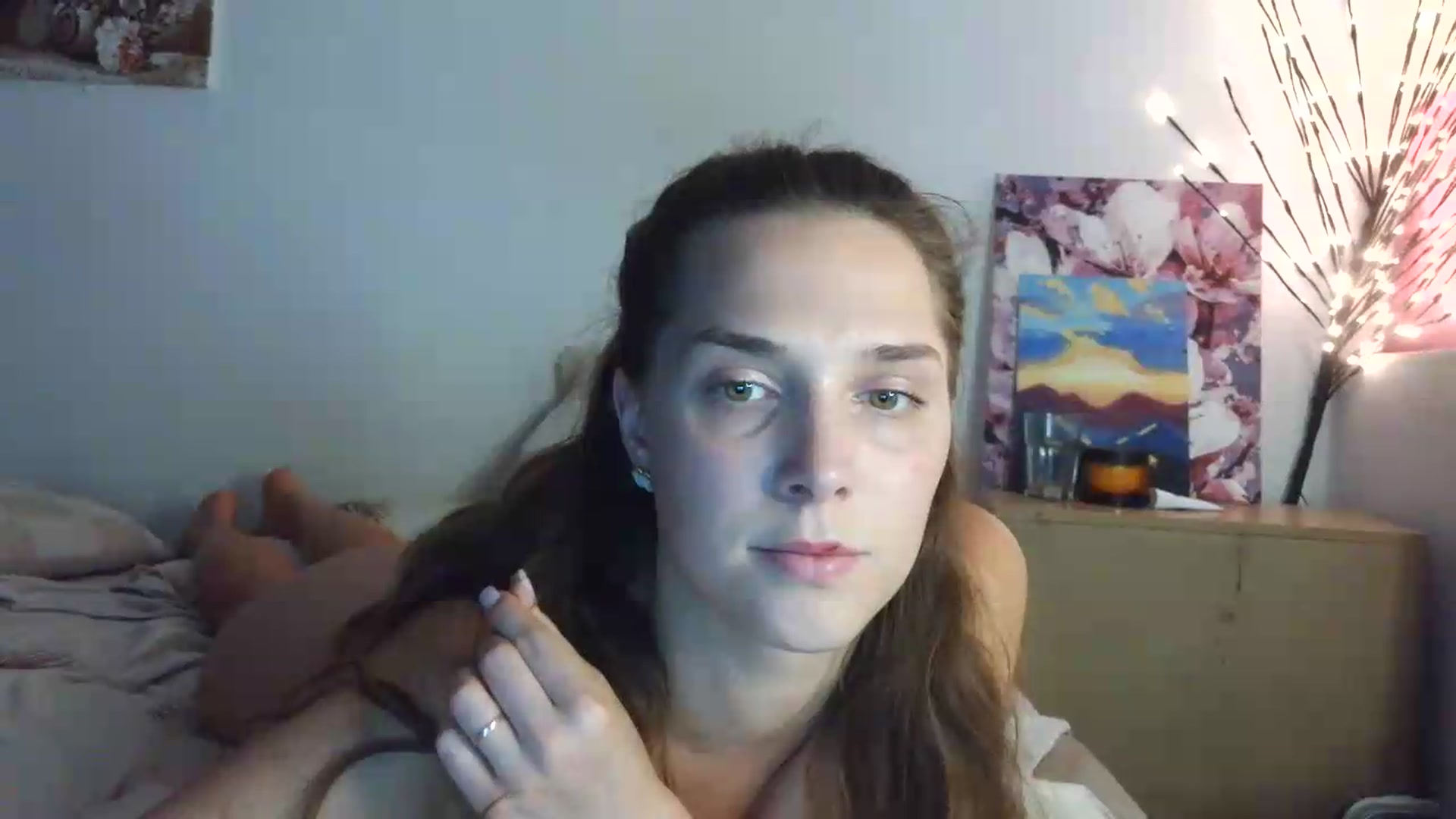 Gallery image thumbnail from HaleyReed's myfreecams stream on, 06/26/2026, 15:52 image 6 of 20