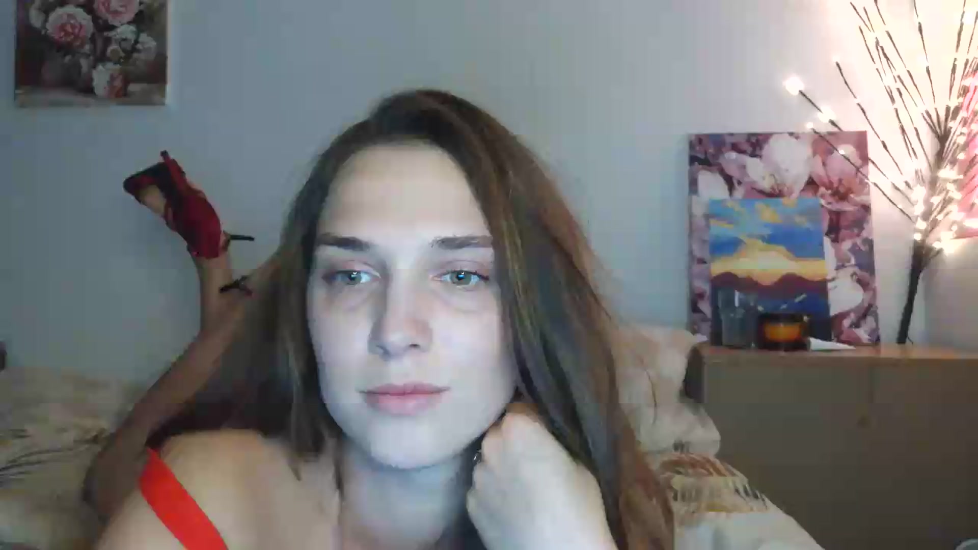Gallery image thumbnail from HaleyReed's myfreecams stream on, 06/28/2026, 12:30 image 17 of 20