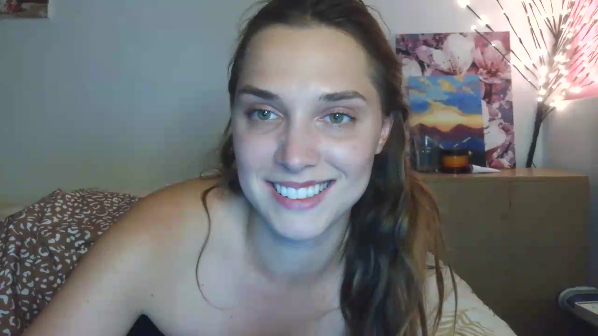 Gallery image thumbnail from HaleyReed's myfreecams stream on, 06/28/2026, 15:57 image 7 of 20