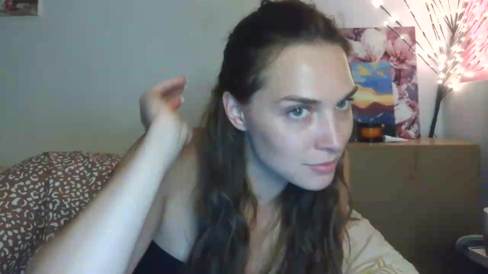 Gallery image thumbnail from HaleyReed's myfreecams stream on, 06/28/2026, 15:57 image 14 of 20