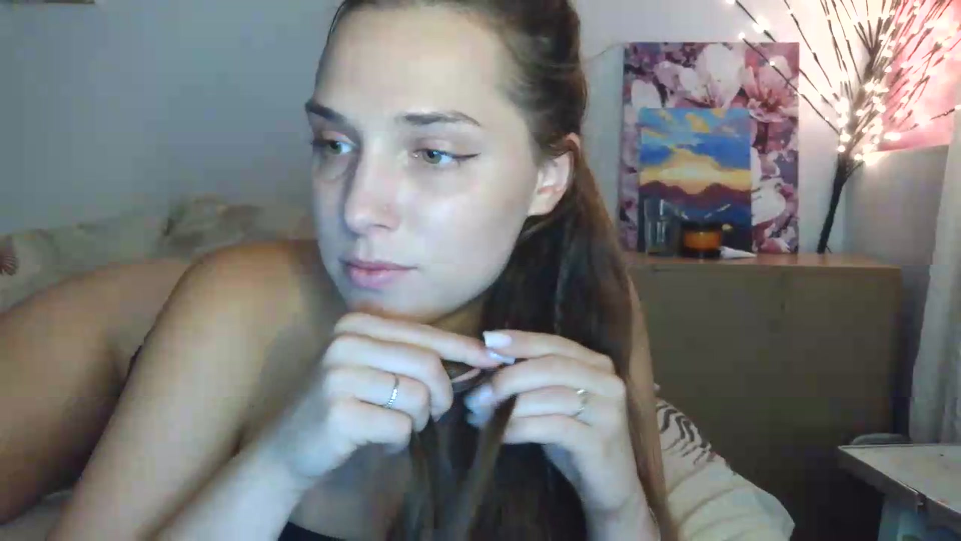 Gallery image thumbnail from HaleyReed's myfreecams stream on, 06/29/2026, 11:49 image 4 of 20
