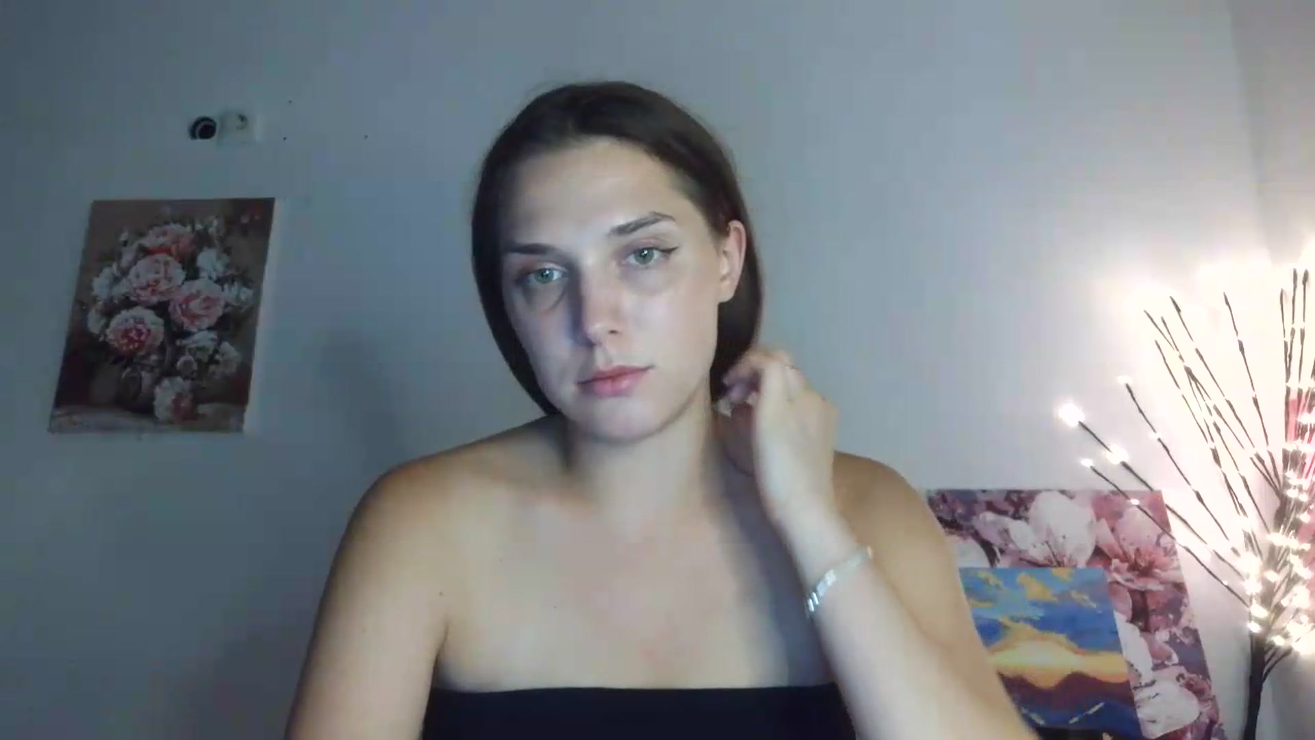Gallery image thumbnail from HaleyReed's myfreecams stream on, 06/29/2026, 15:42 image 3 of 20
