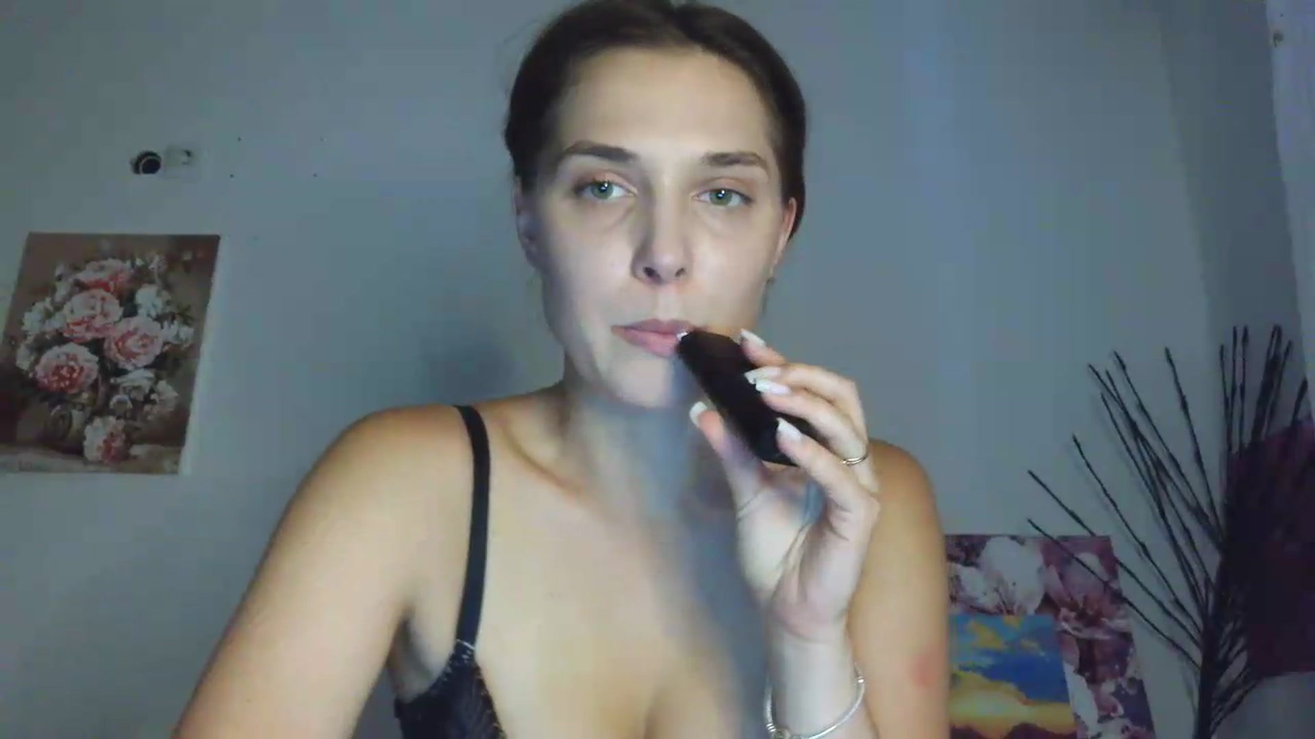 Gallery image thumbnail from HaleyReed's myfreecams stream on, 07/01/2026, 13:30 image 17 of 20