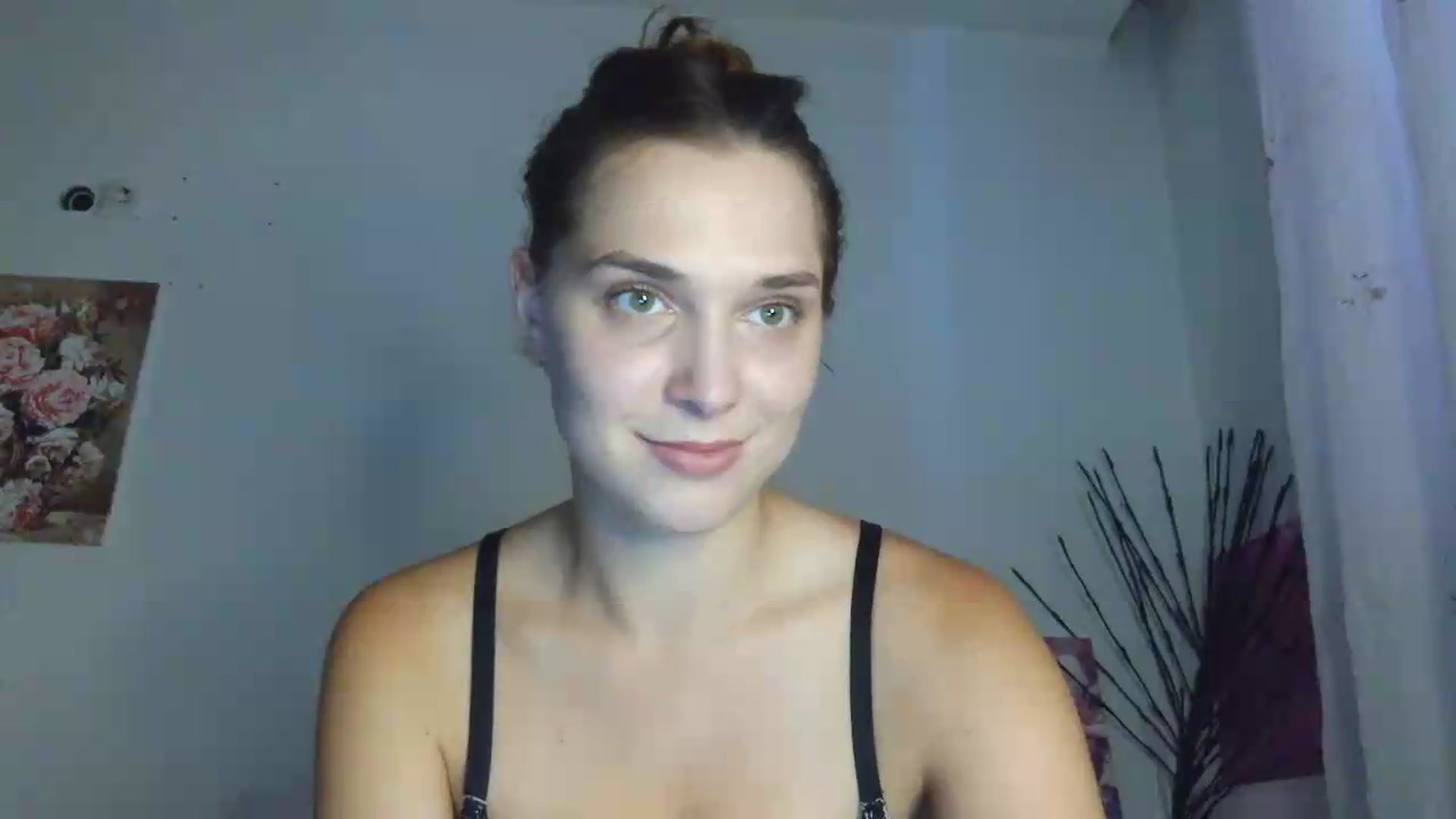 Gallery image thumbnail from HaleyReed's myfreecams stream on, 07/01/2026, 13:30 image 7 of 20