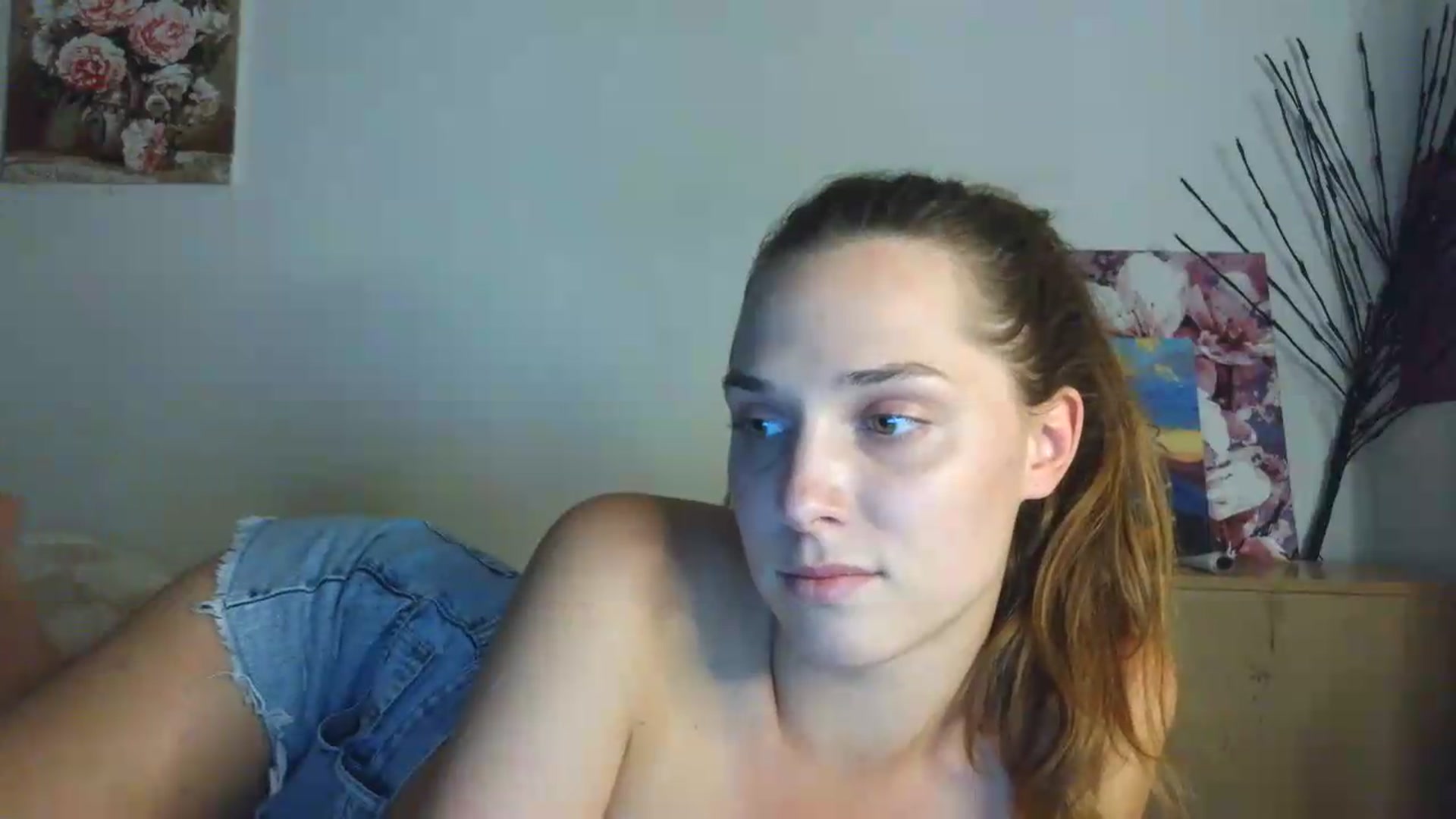 Gallery image thumbnail from HaleyReed's myfreecams stream on, 07/01/2026, 16:03 image 10 of 20