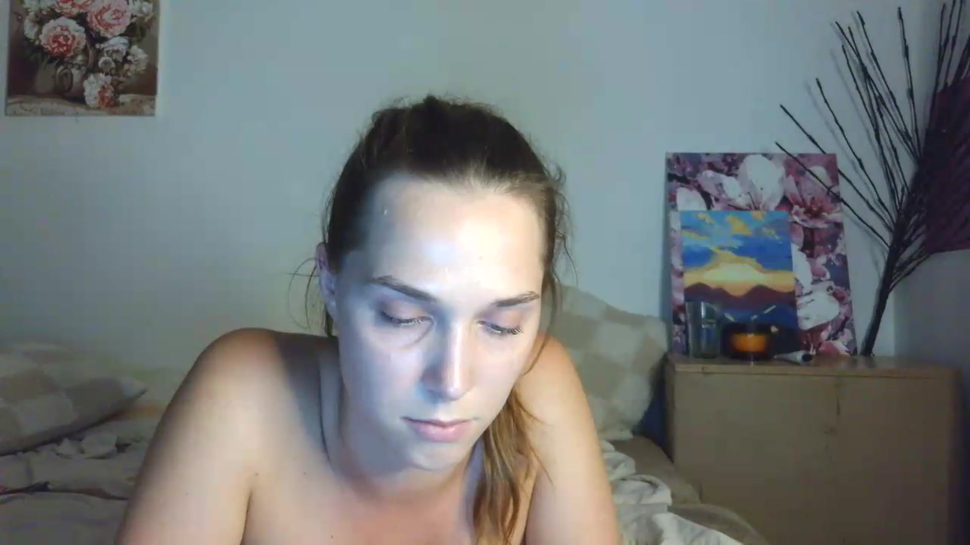 Gallery image thumbnail from HaleyReed's myfreecams stream on, 07/01/2026, 16:54 image 17 of 20