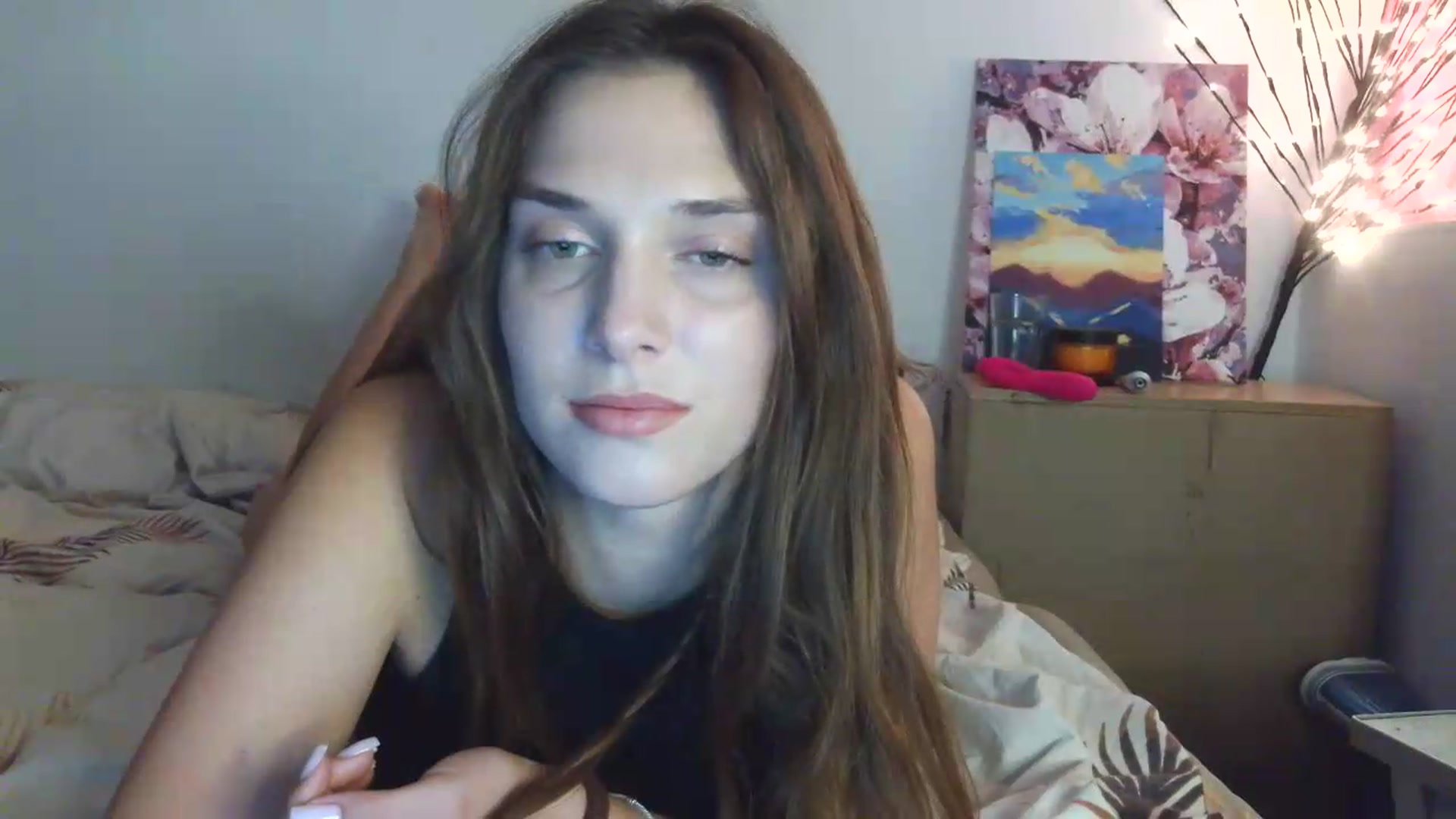 Gallery image thumbnail from HaleyReed's myfreecams stream on, 07/04/2026, 11:57 image 15 of 20