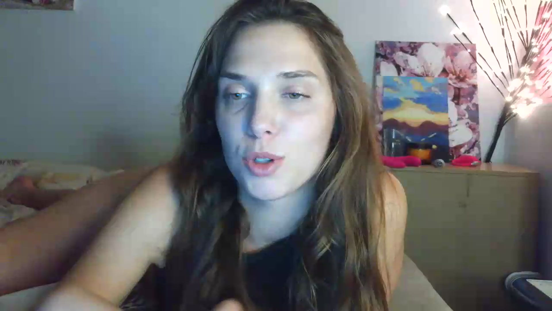 Gallery image thumbnail from HaleyReed's myfreecams stream on, 07/04/2026, 13:25 image 10 of 20