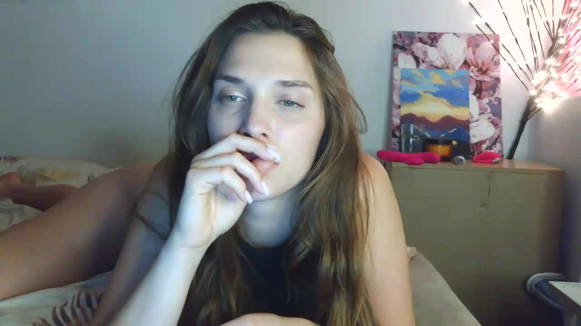 Gallery image thumbnail from HaleyReed's myfreecams stream on, 07/04/2026, 13:25 image 3 of 20