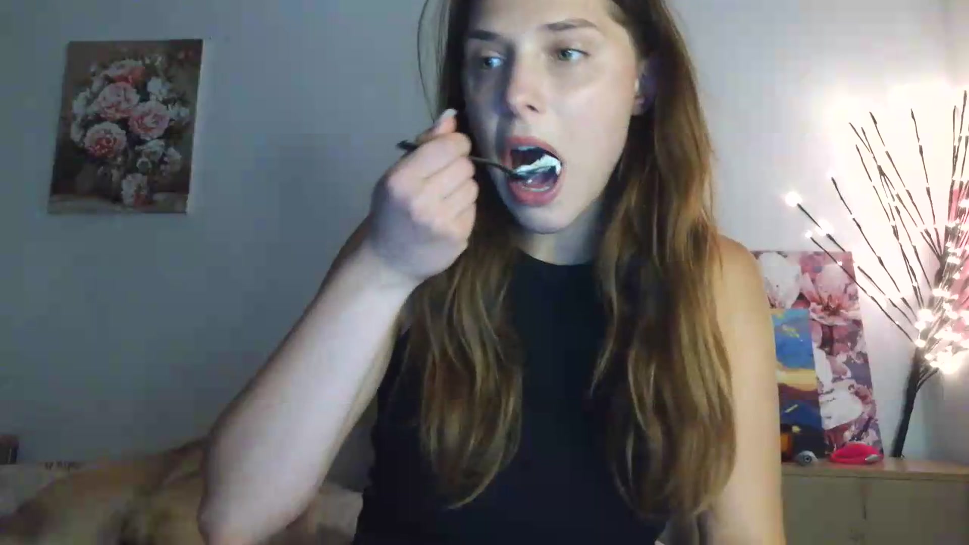 Gallery image thumbnail from HaleyReed's myfreecams stream on, 07/04/2026, 13:25 image 20 of 20