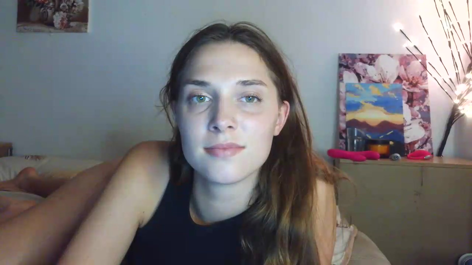 Gallery image thumbnail from HaleyReed's myfreecams stream on, 07/04/2026, 14:15 image 2 of 20