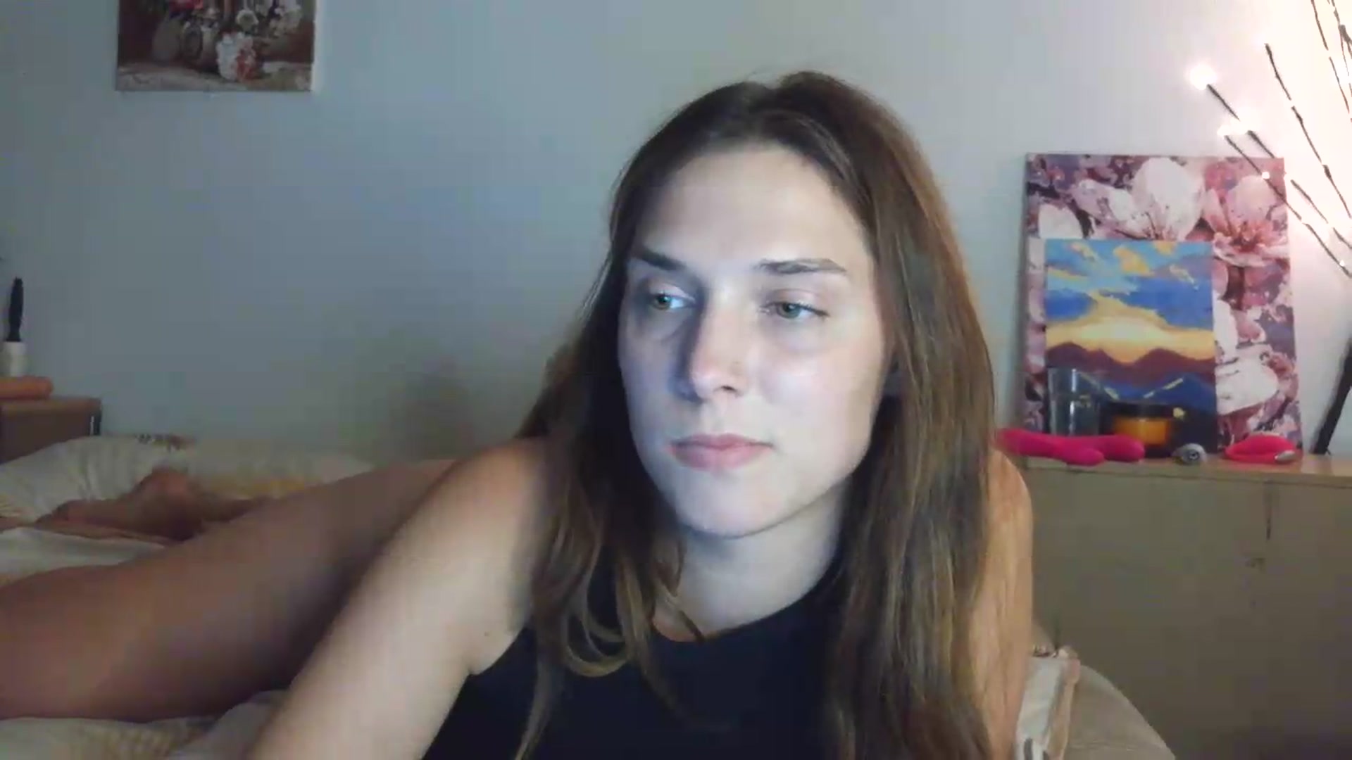 Gallery image thumbnail from HaleyReed's myfreecams stream on, 07/04/2026, 14:15 image 18 of 20