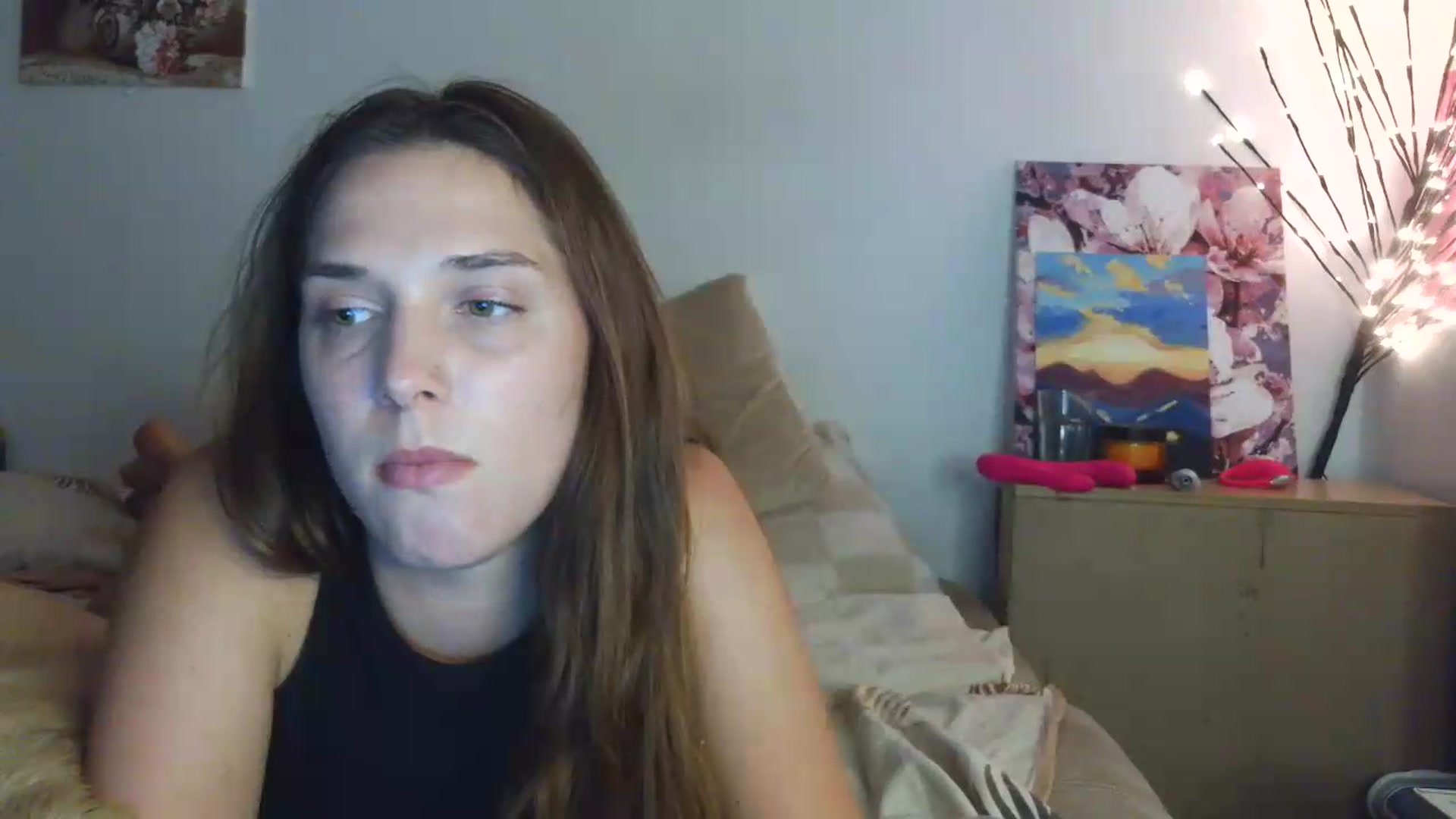 Gallery image thumbnail from HaleyReed's myfreecams stream on, 07/04/2026, 14:15 image 14 of 20