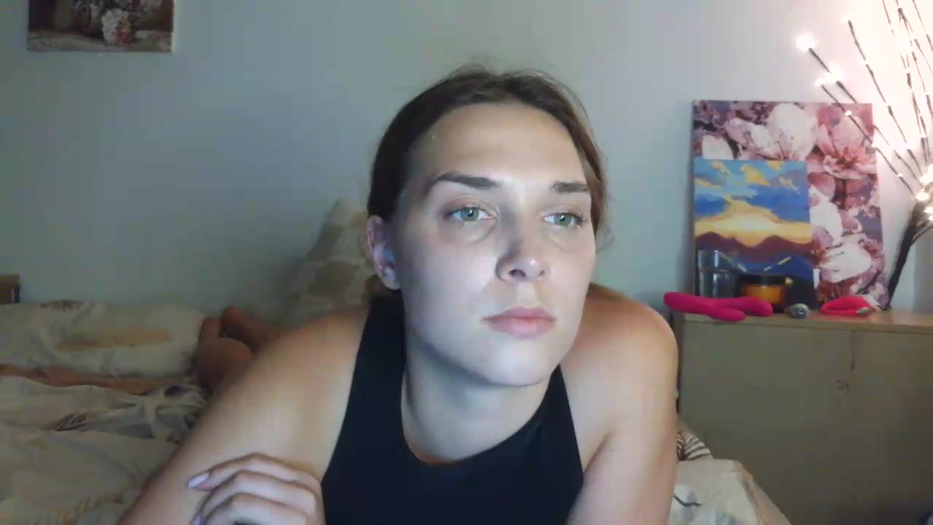 Gallery image thumbnail from HaleyReed's myfreecams stream on, 07/04/2026, 17:17 image 16 of 20