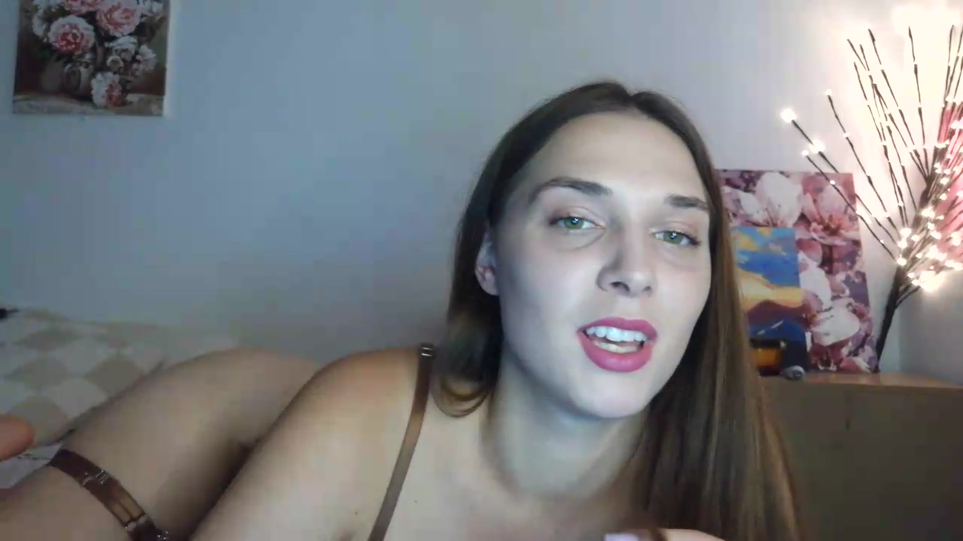 Gallery image thumbnail from HaleyReed's myfreecams stream on, 07/05/2026, 10:35 image 7 of 20