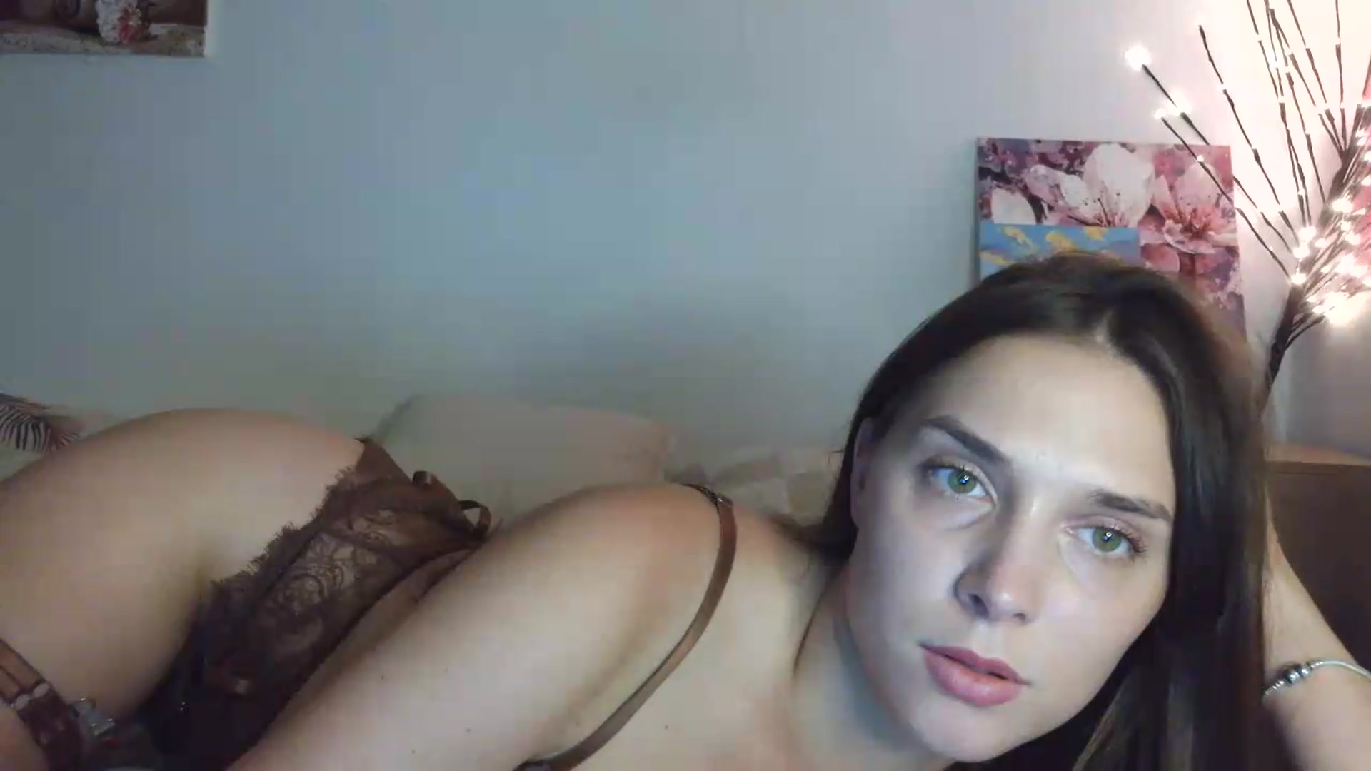 Gallery image thumbnail from HaleyReed's myfreecams stream on, 07/05/2026, 14:19 image 2 of 20