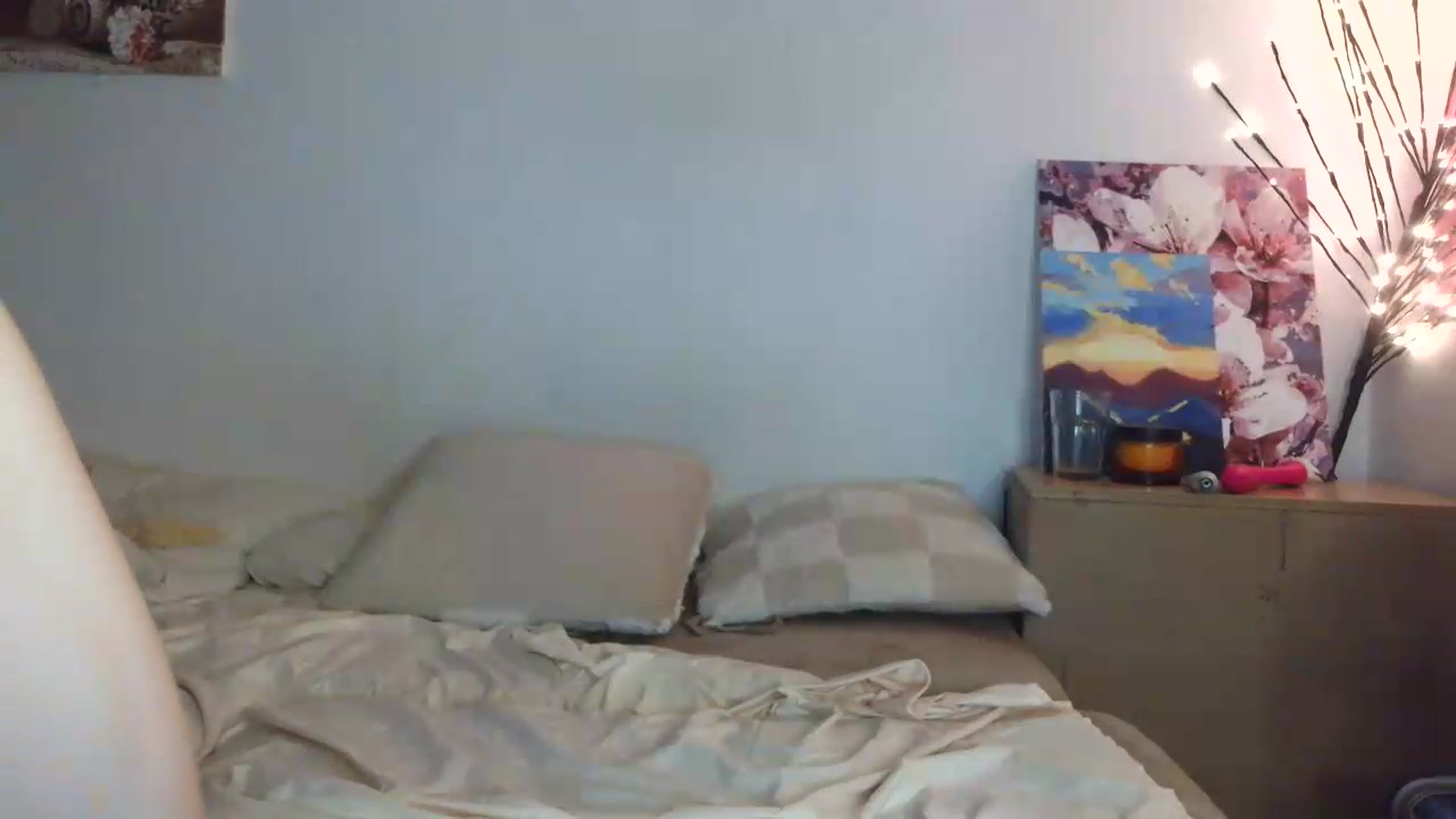 Gallery image thumbnail from HaleyReed's myfreecams stream on, 07/05/2026, 14:19 image 3 of 20