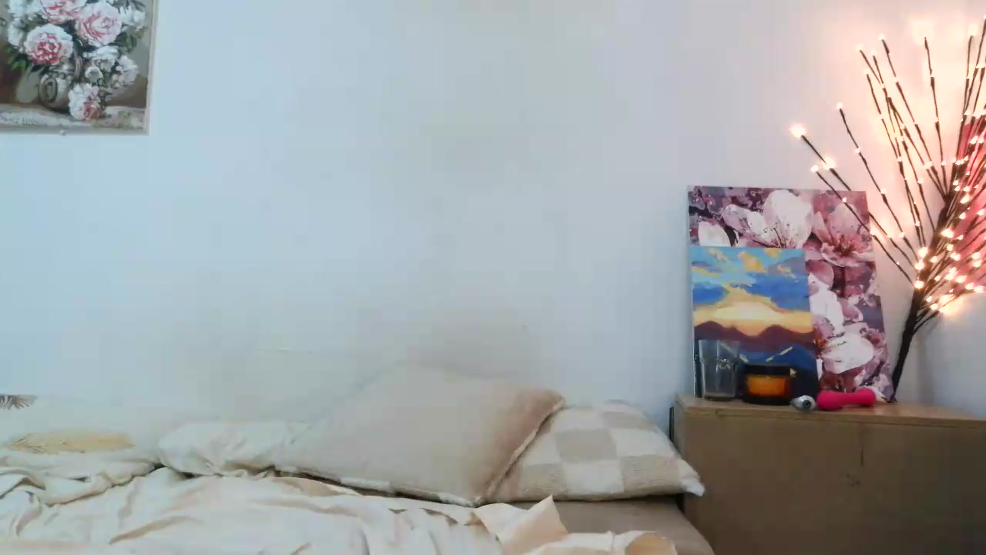 Gallery image thumbnail from HaleyReed's myfreecams stream on, 07/05/2026, 15:34 image 9 of 20