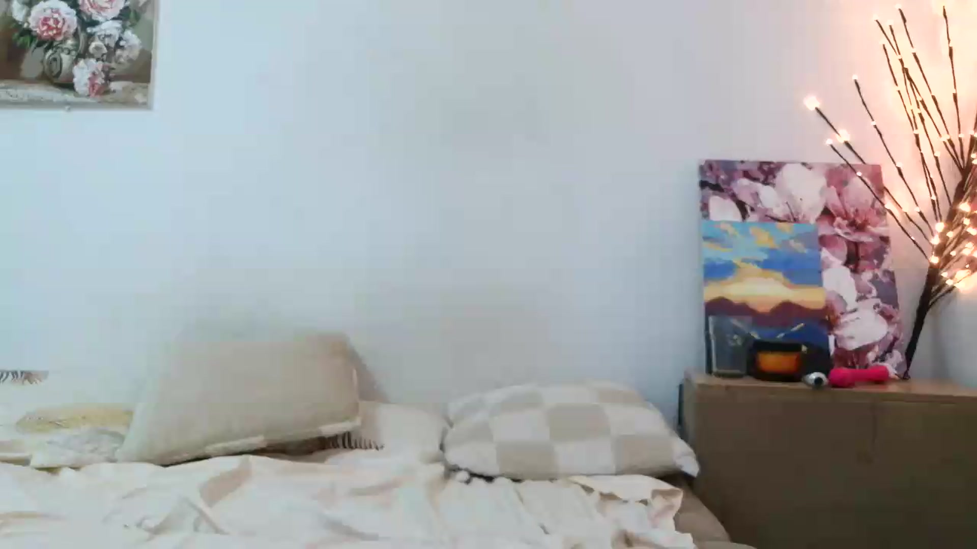 Gallery image thumbnail from HaleyReed's myfreecams stream on, 07/05/2026, 15:34 image 19 of 20