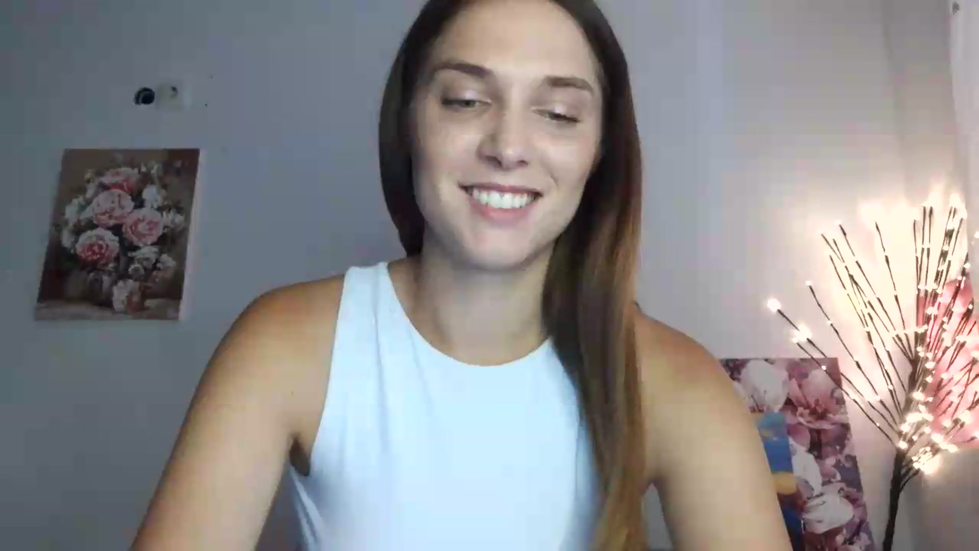 Gallery image thumbnail from HaleyReed's myfreecams stream on, 07/06/2026, 11:16 image 18 of 20