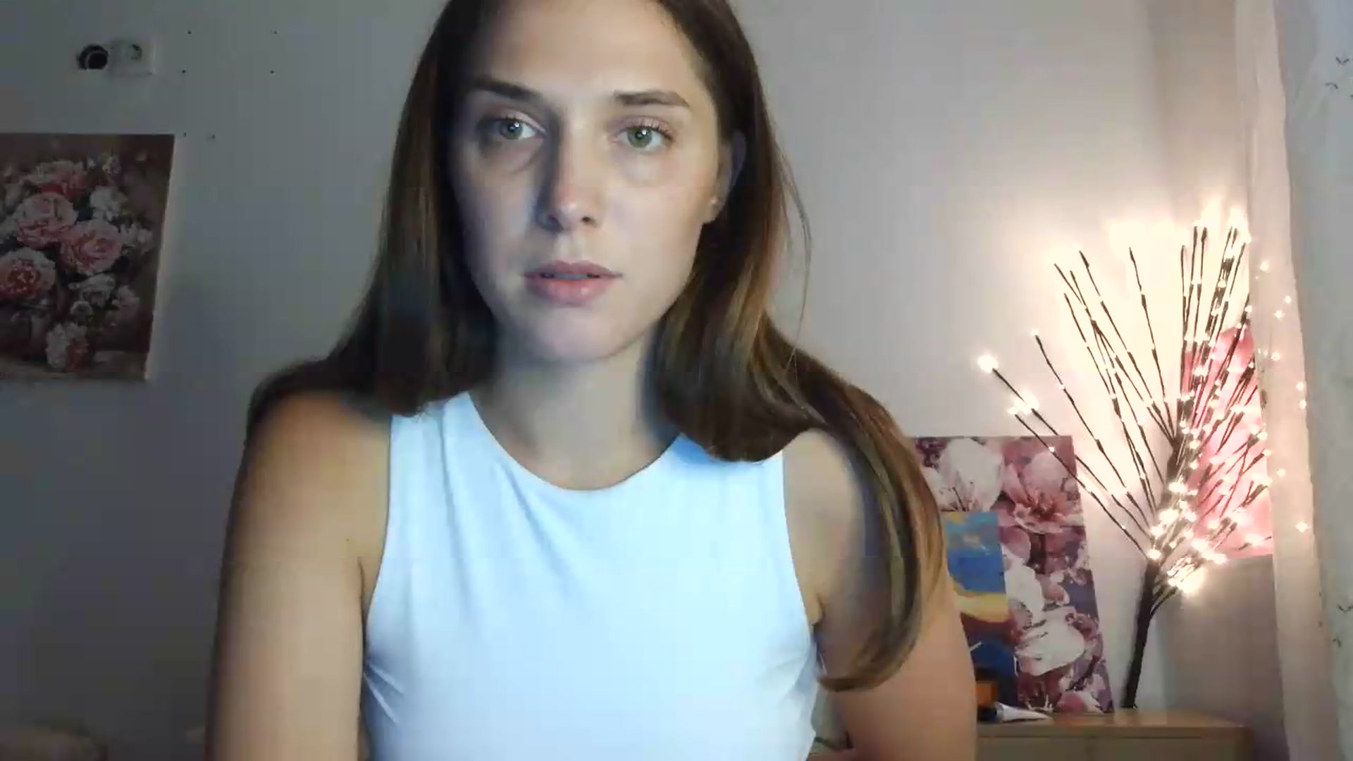 Gallery image thumbnail from HaleyReed's myfreecams stream on, 07/06/2026, 13:22 image 10 of 20