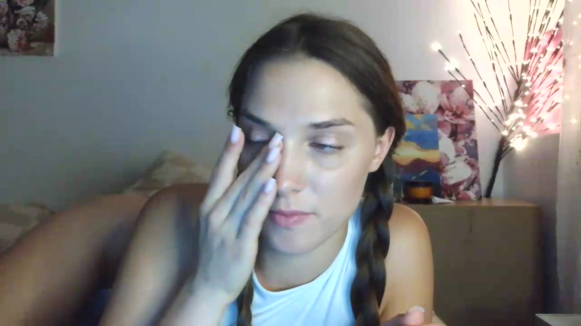 Gallery image thumbnail from HaleyReed's myfreecams stream on, 07/06/2026, 13:22 image 16 of 20