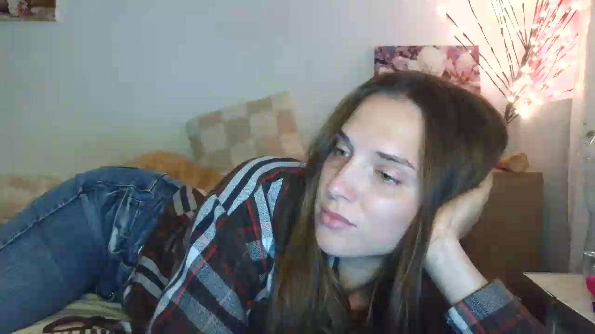 Gallery image thumbnail from HaleyReed's myfreecams stream on, 07/06/2026, 15:00 image 5 of 20