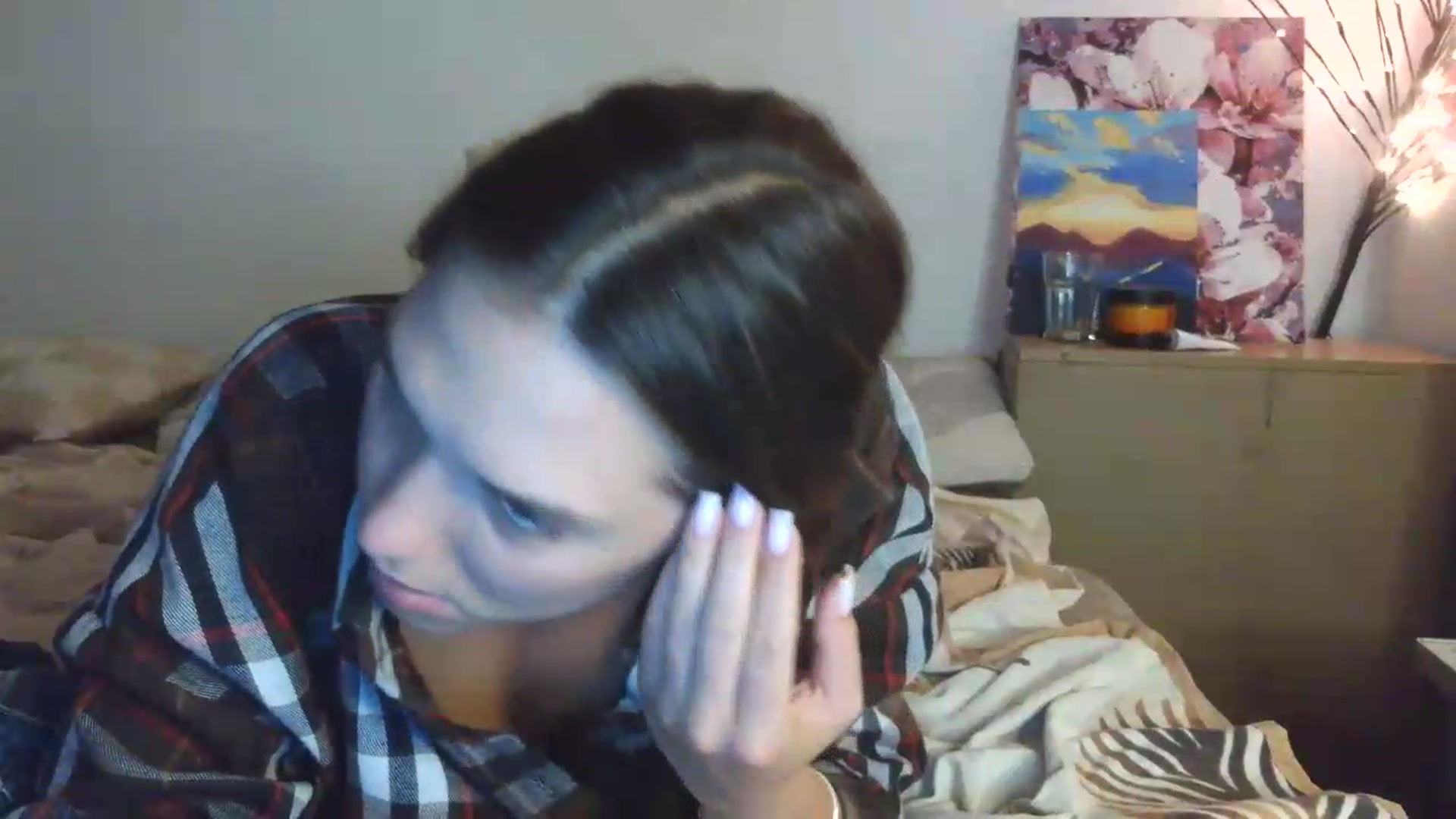 Gallery image thumbnail from HaleyReed's myfreecams stream on, 07/06/2026, 16:54 image 5 of 20