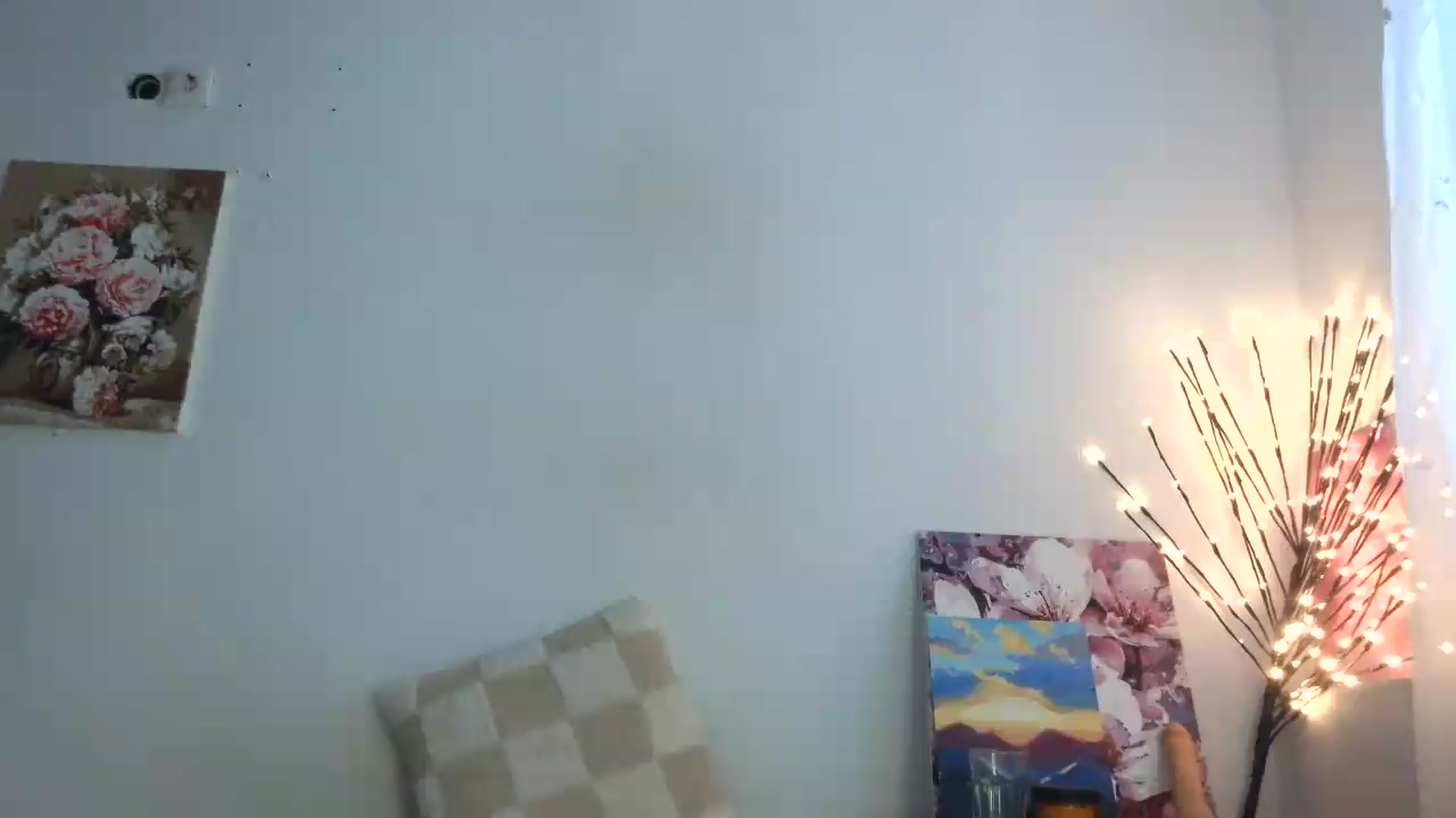 Gallery image thumbnail from HaleyReed's myfreecams stream on, 07/08/2026, 13:37 image 5 of 20