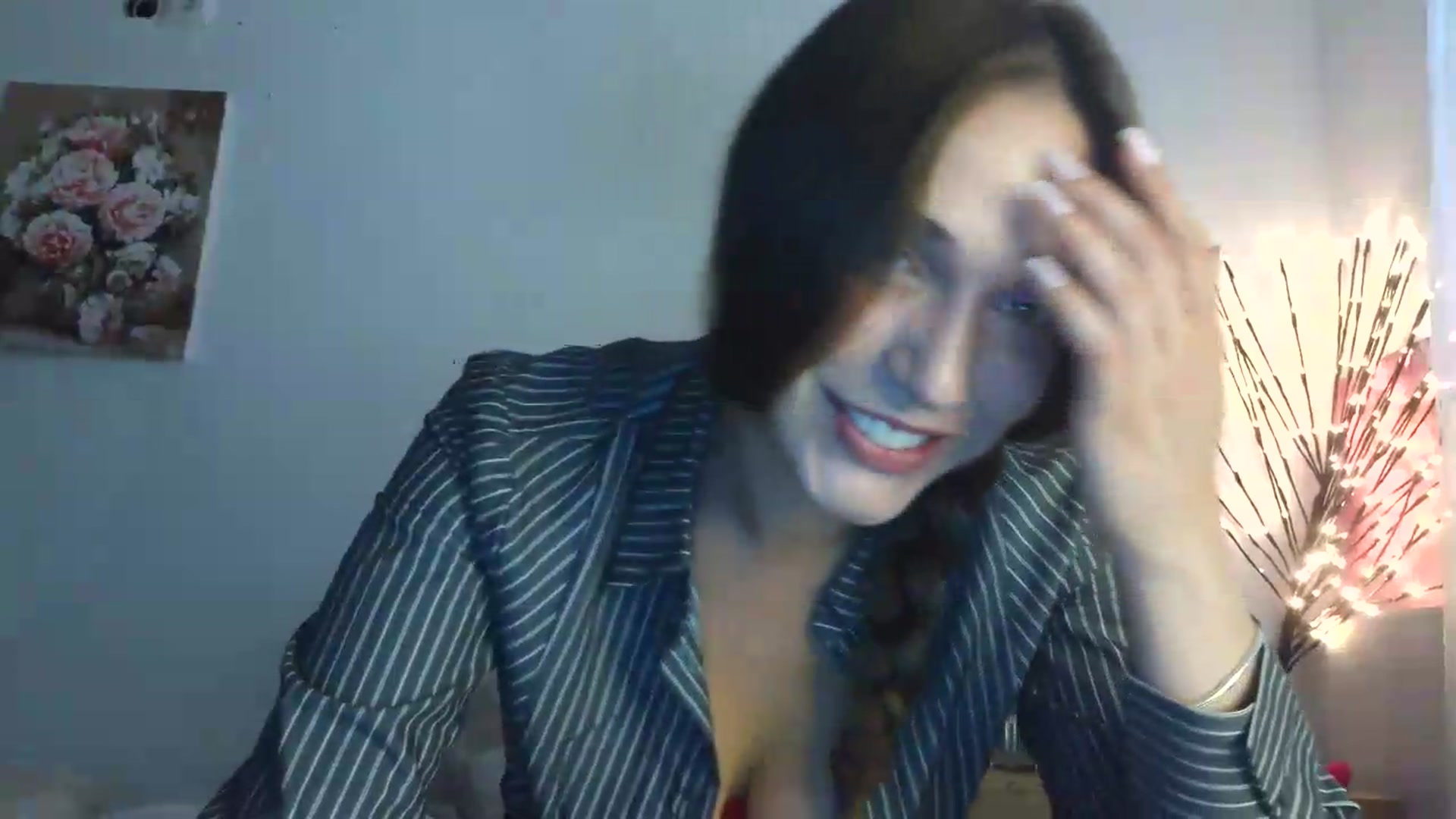 Gallery image thumbnail from HaleyReed's myfreecams stream on, 07/08/2026, 13:37 image 16 of 20