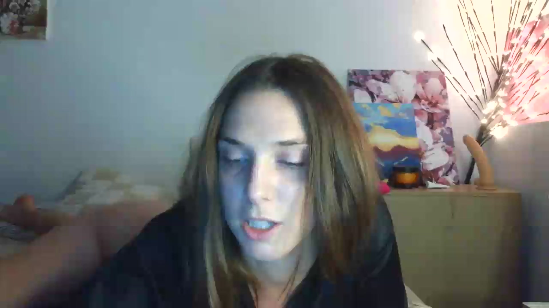 Gallery image thumbnail from HaleyReed's myfreecams stream on, 07/10/2026, 14:41 image 6 of 20
