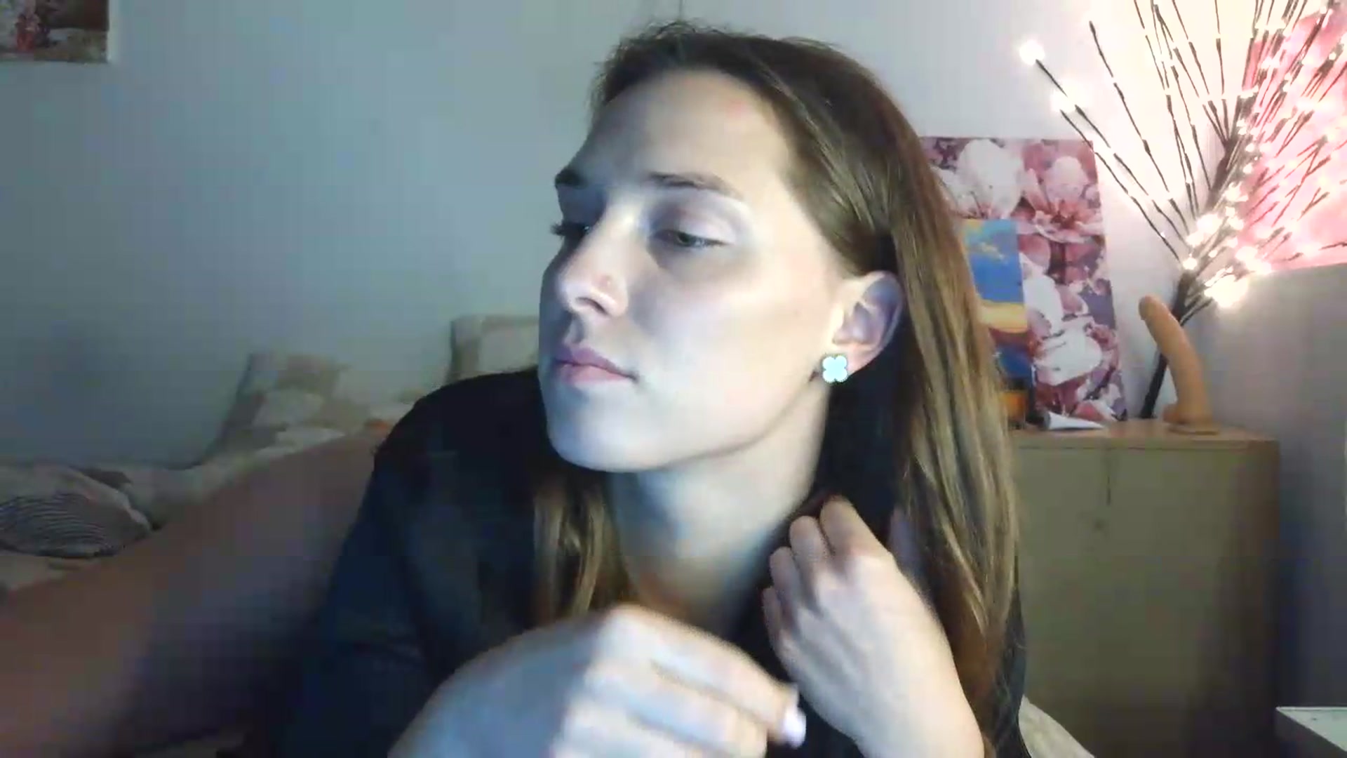 Gallery image thumbnail from HaleyReed's myfreecams stream on, 07/10/2026, 16:21 image 3 of 20